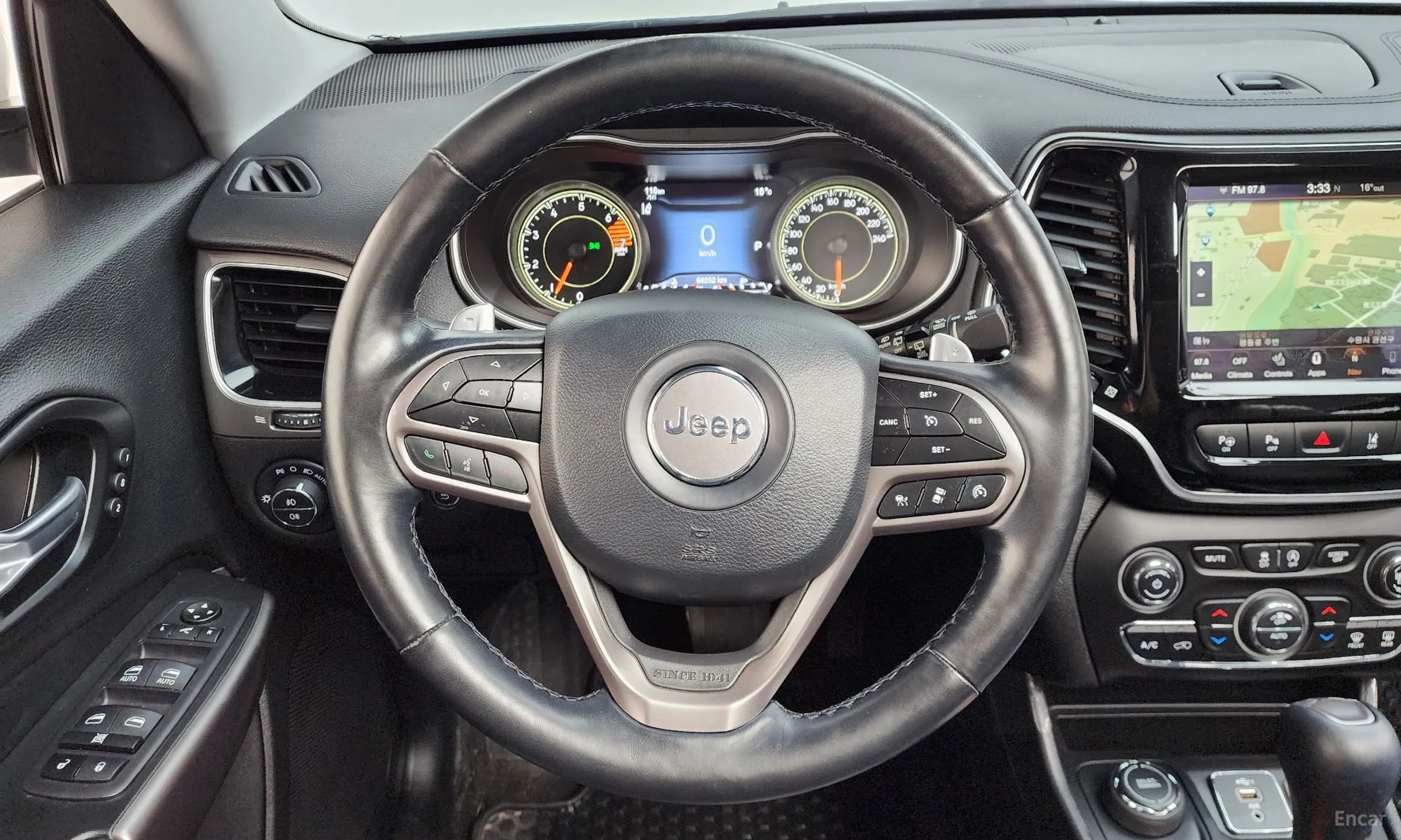 Jeep Cherokee (KL) превью 13