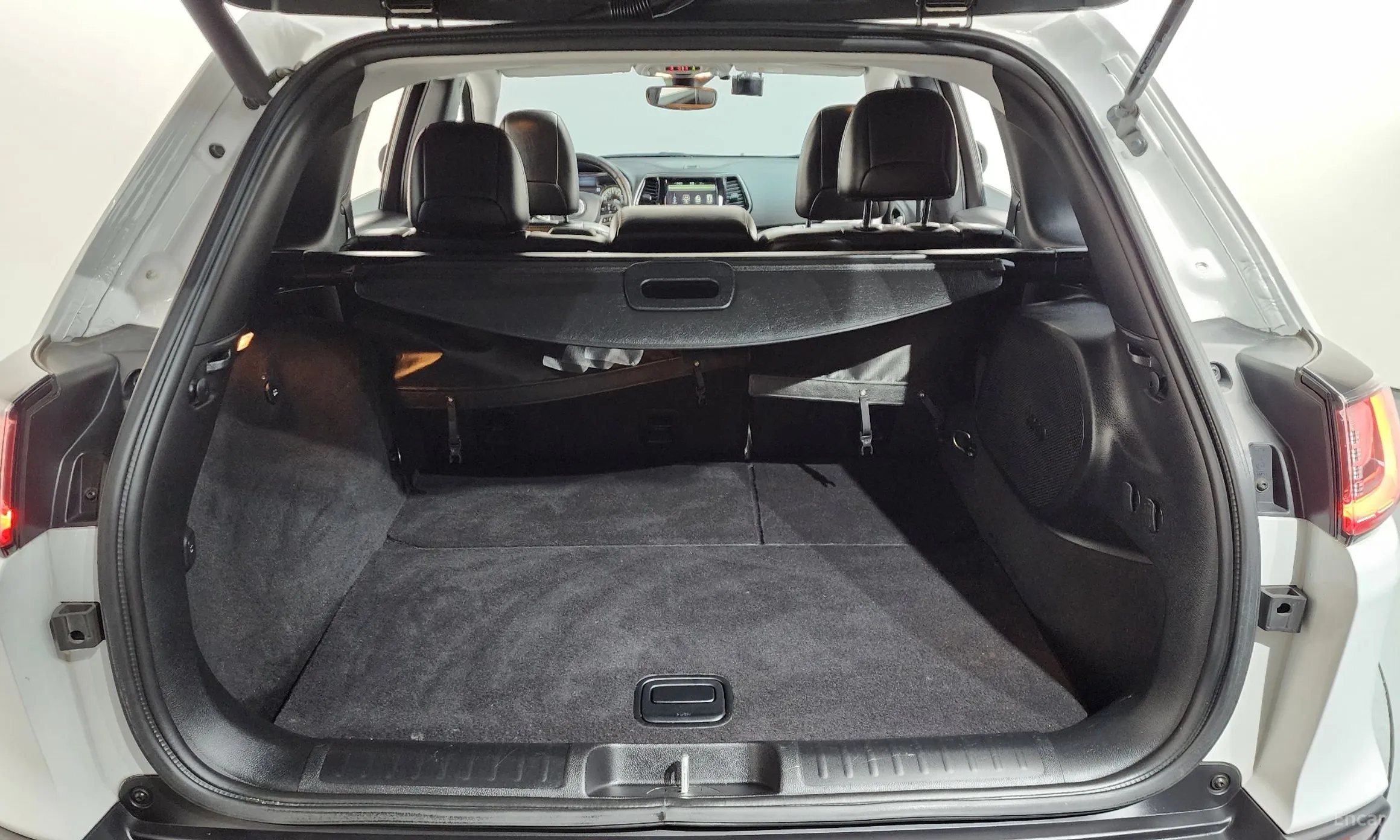 Jeep Cherokee (KL) превью 20