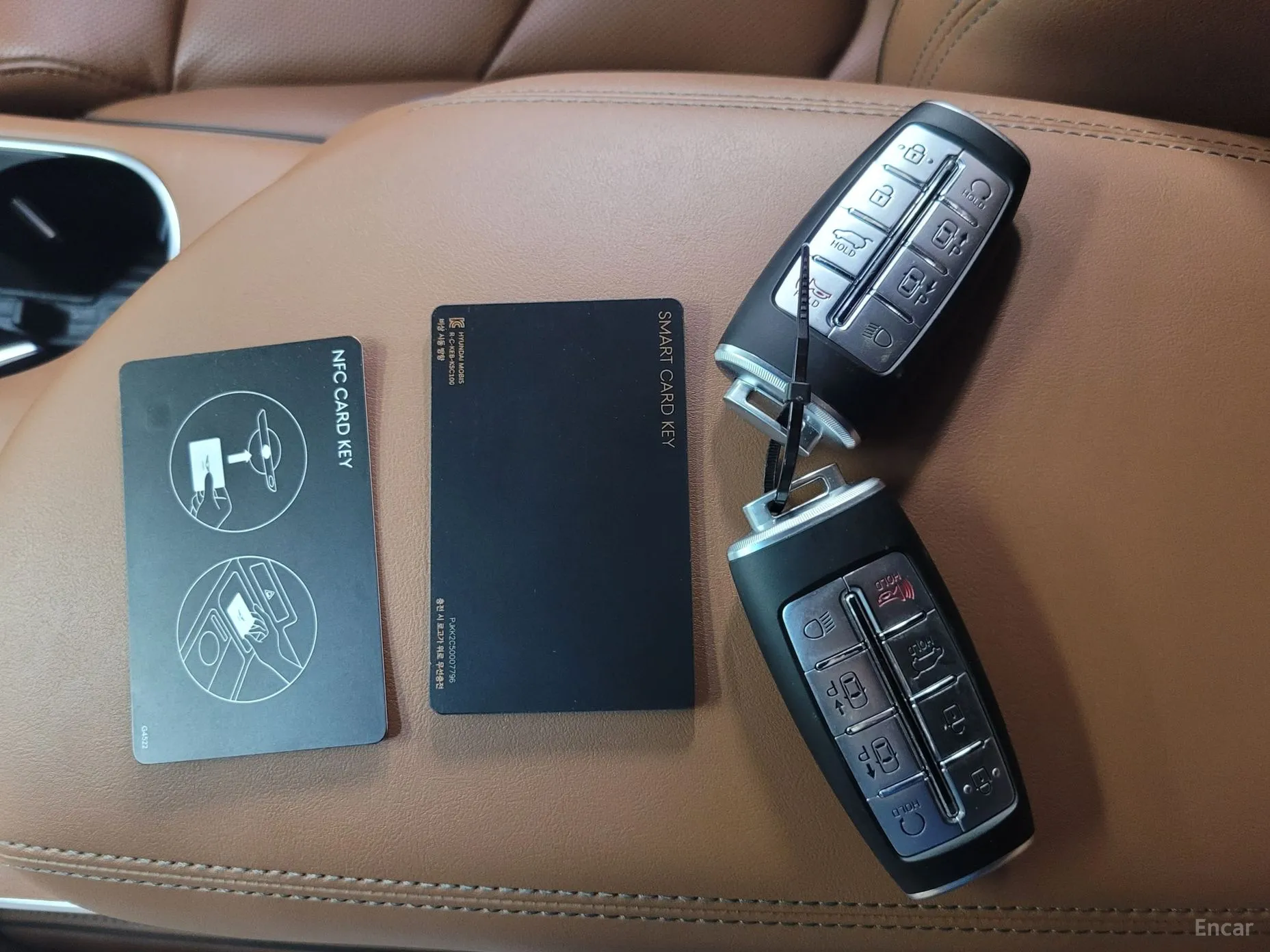 Genesis GV70 превью 20