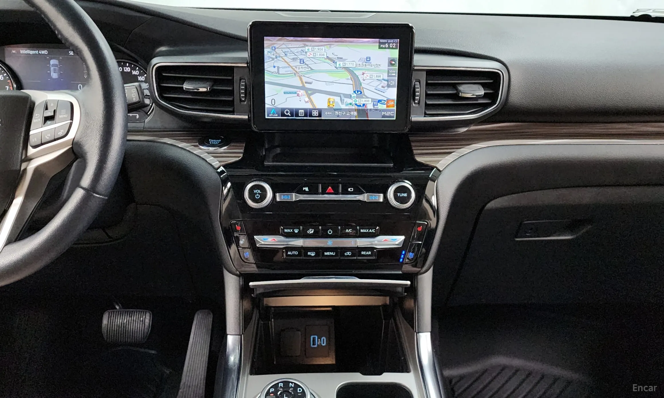 Ford Explorer 6th Generation превью 14