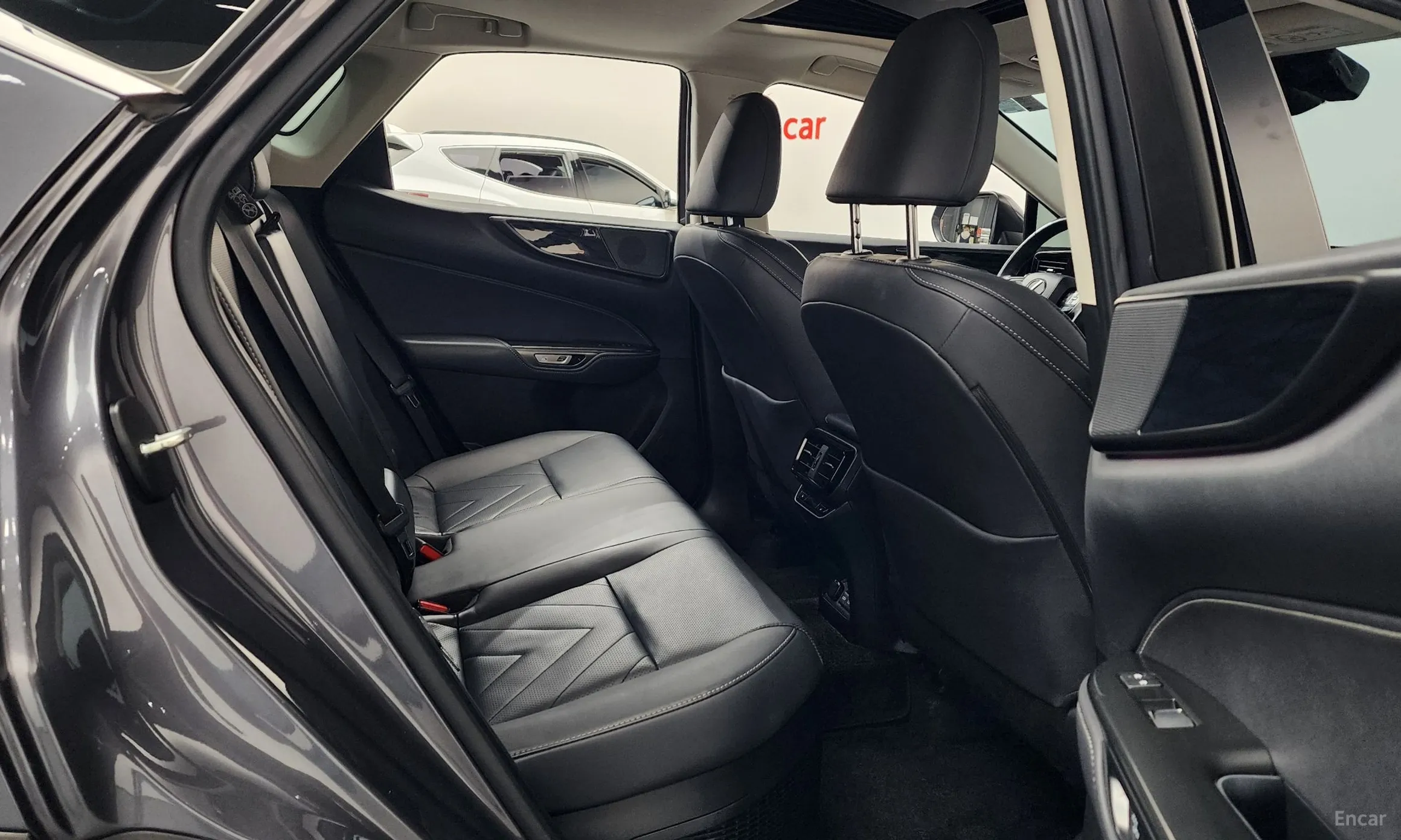 Lexus NX350h Gen 2 превью 12