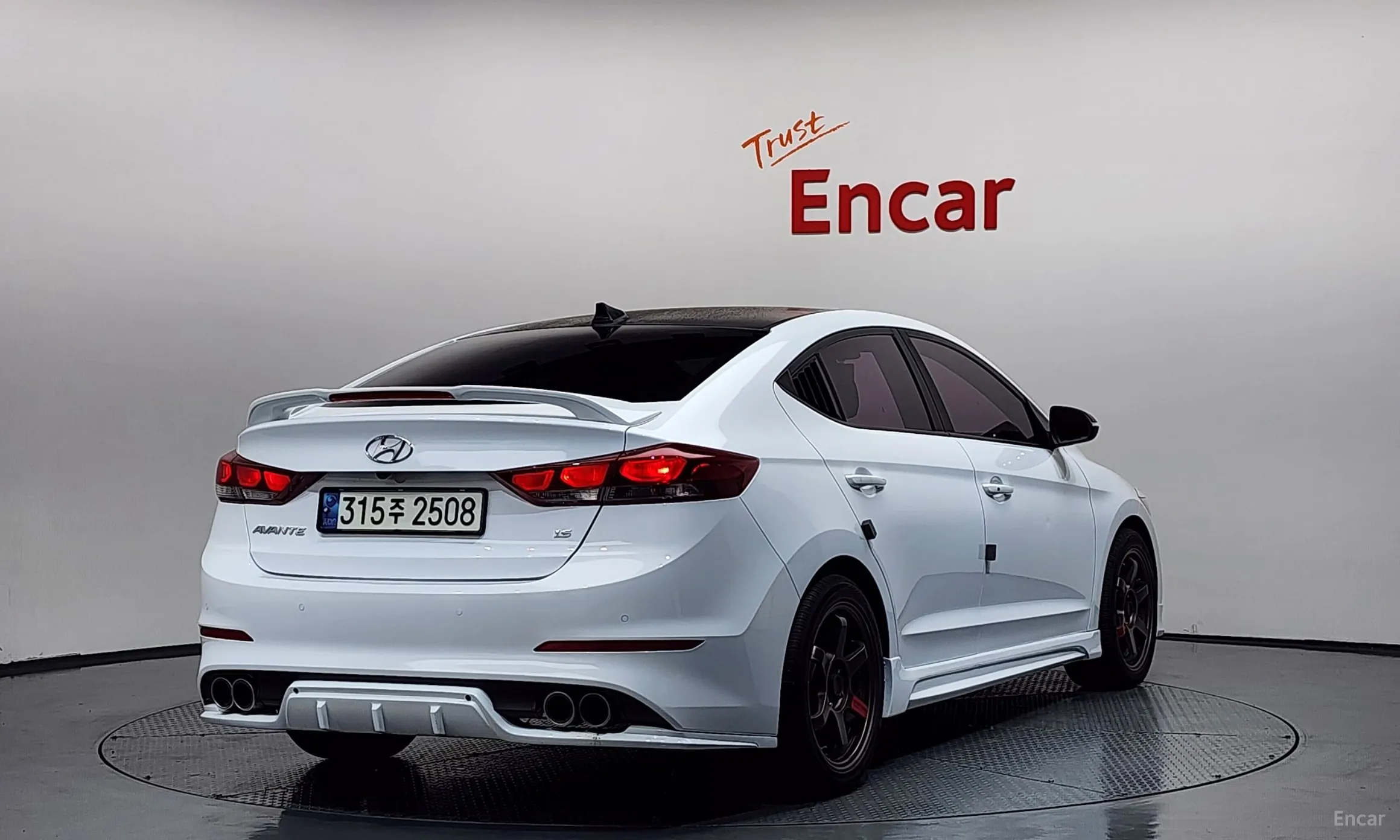 Hyundai Avante AD