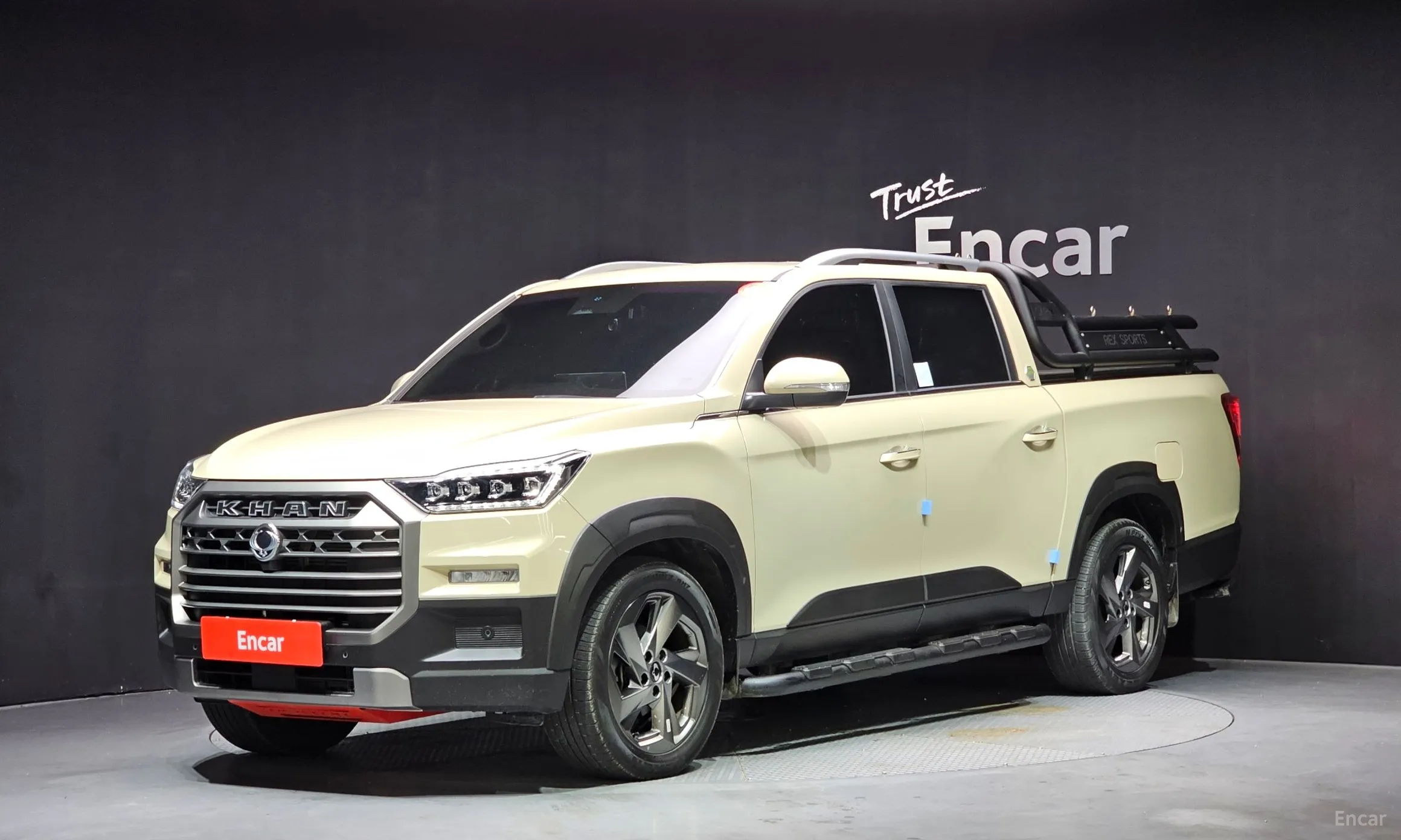 Rexton Sports Khan