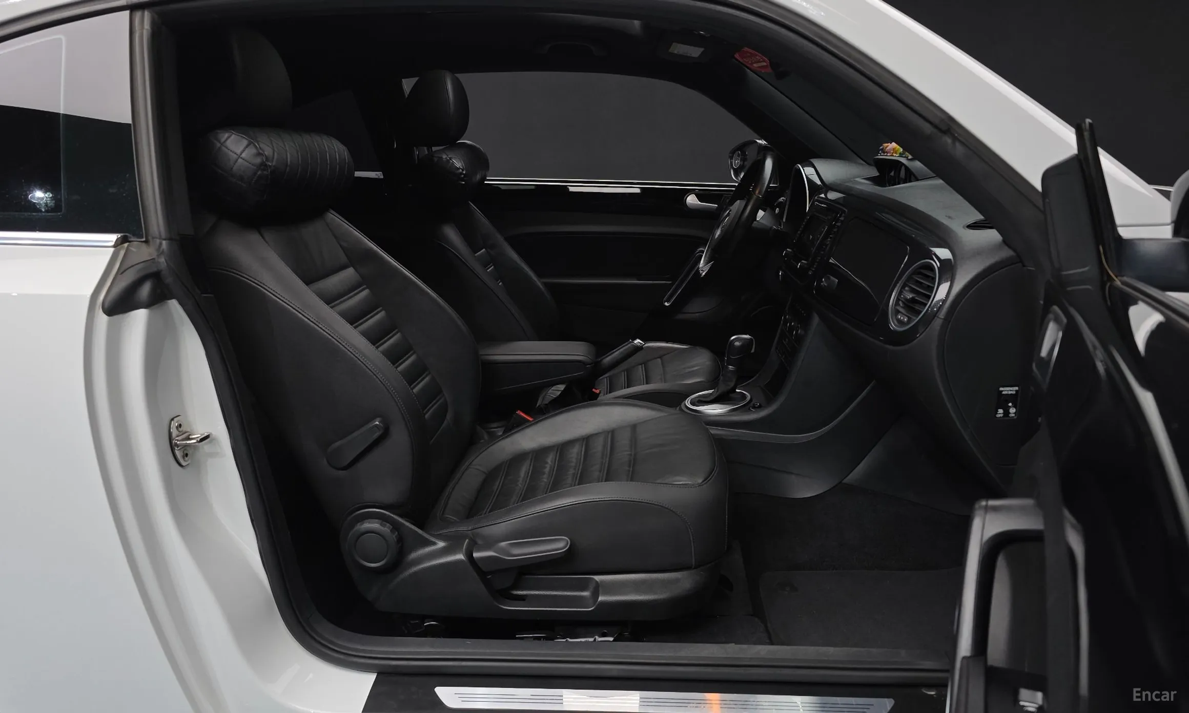 Volkswagen The Beetle превью 11