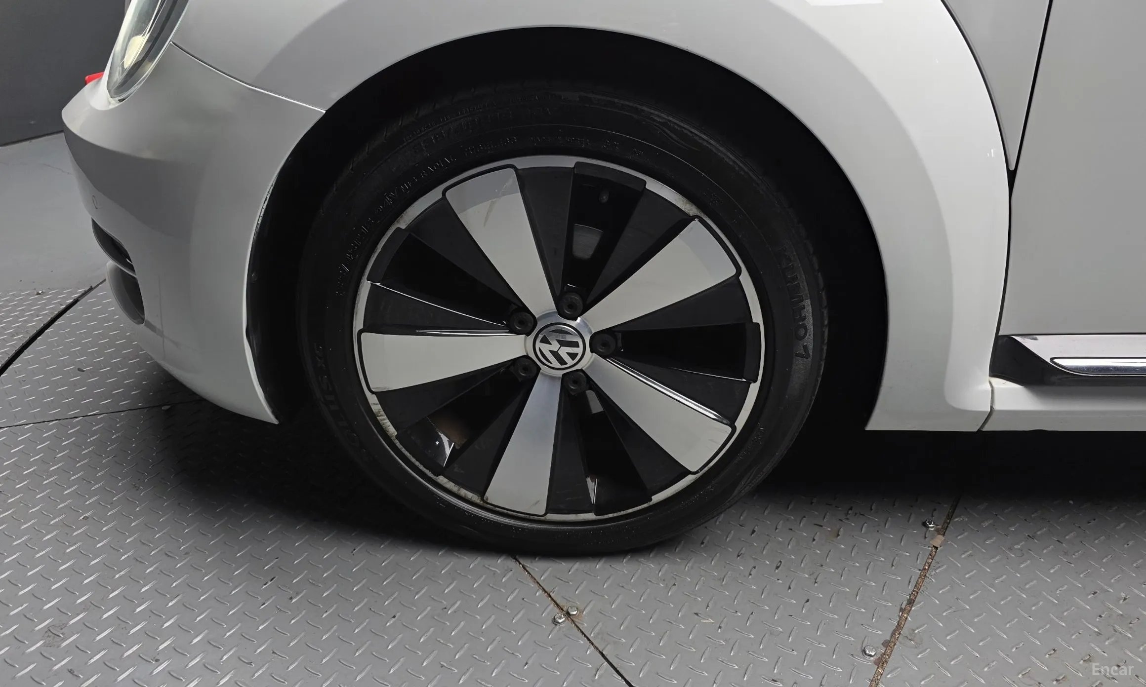 Volkswagen The Beetle превью 5