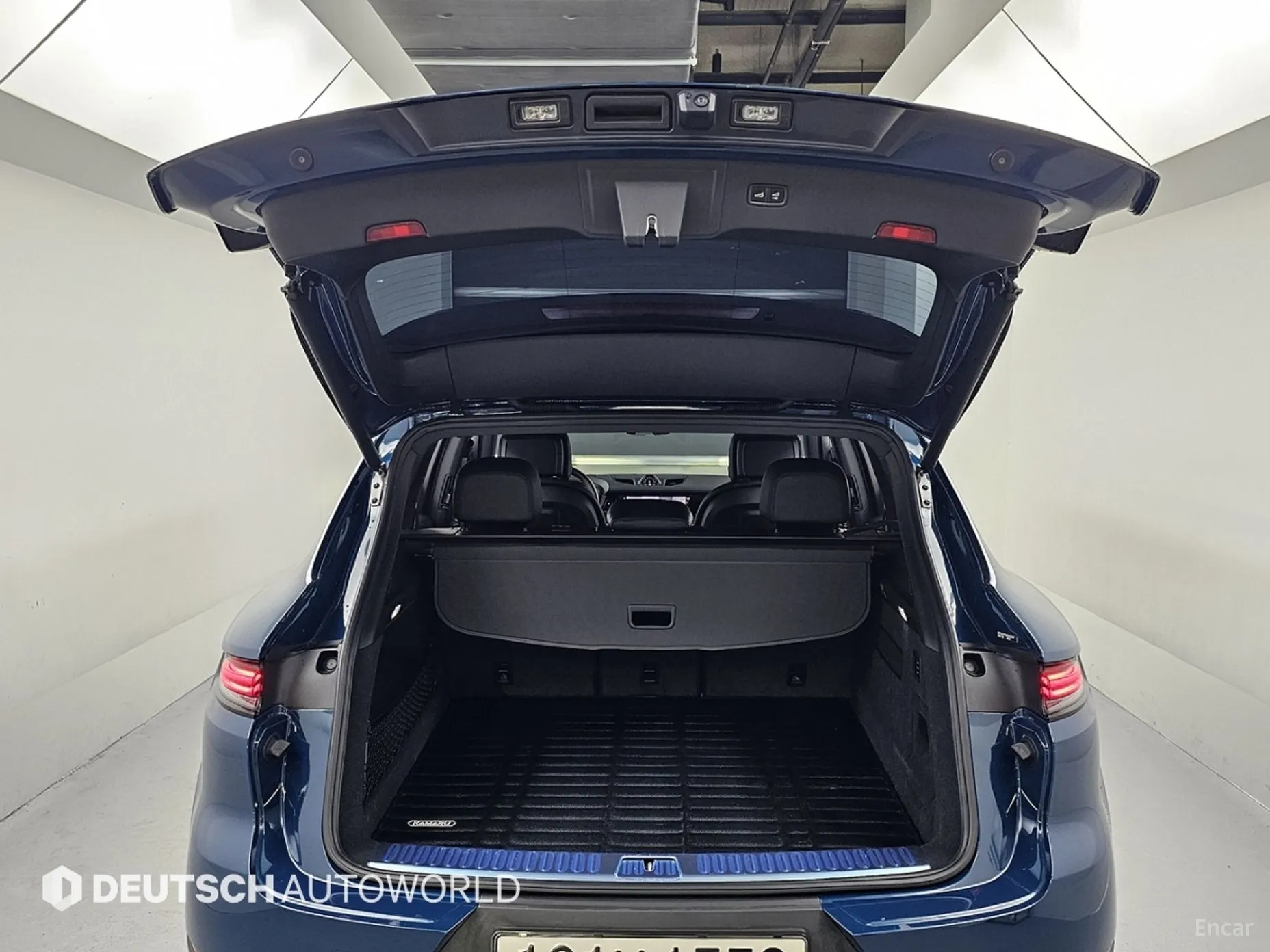 Porsche Cayenne (PO536) превью 19
