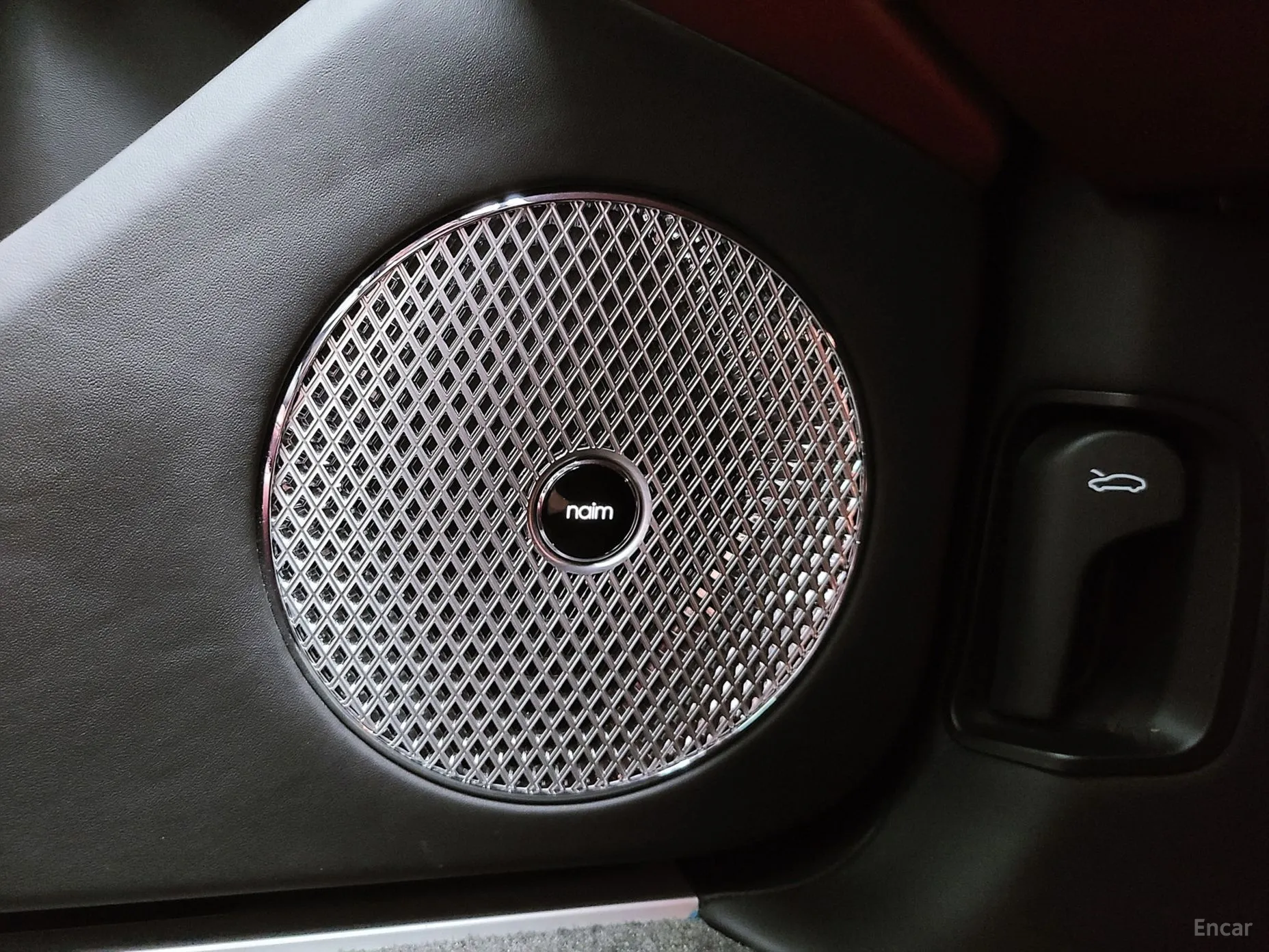 Bentley Flying Spur 3rd Generation превью 15