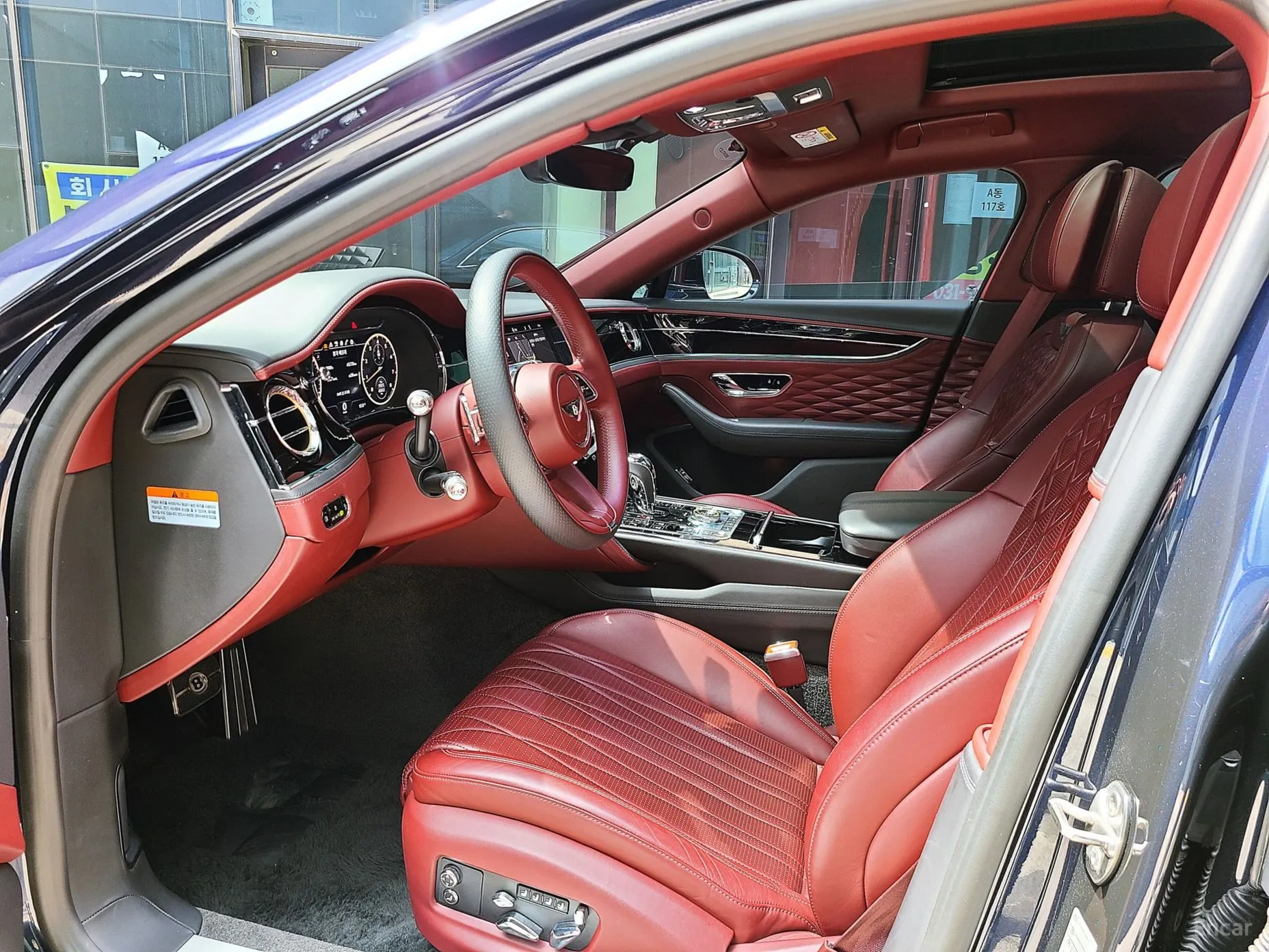 Bentley Flying Spur 3rd Generation превью 4