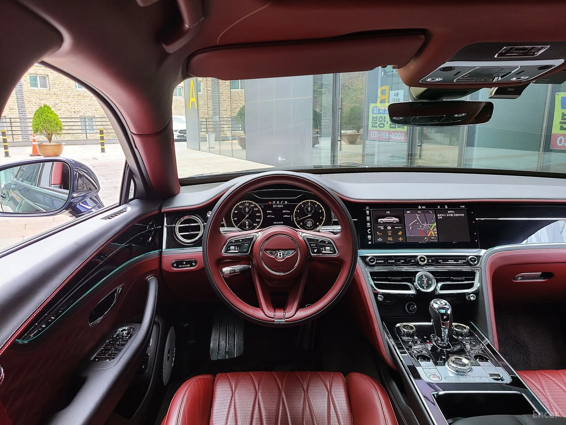 Bentley Flying Spur 3rd Generation превью 6