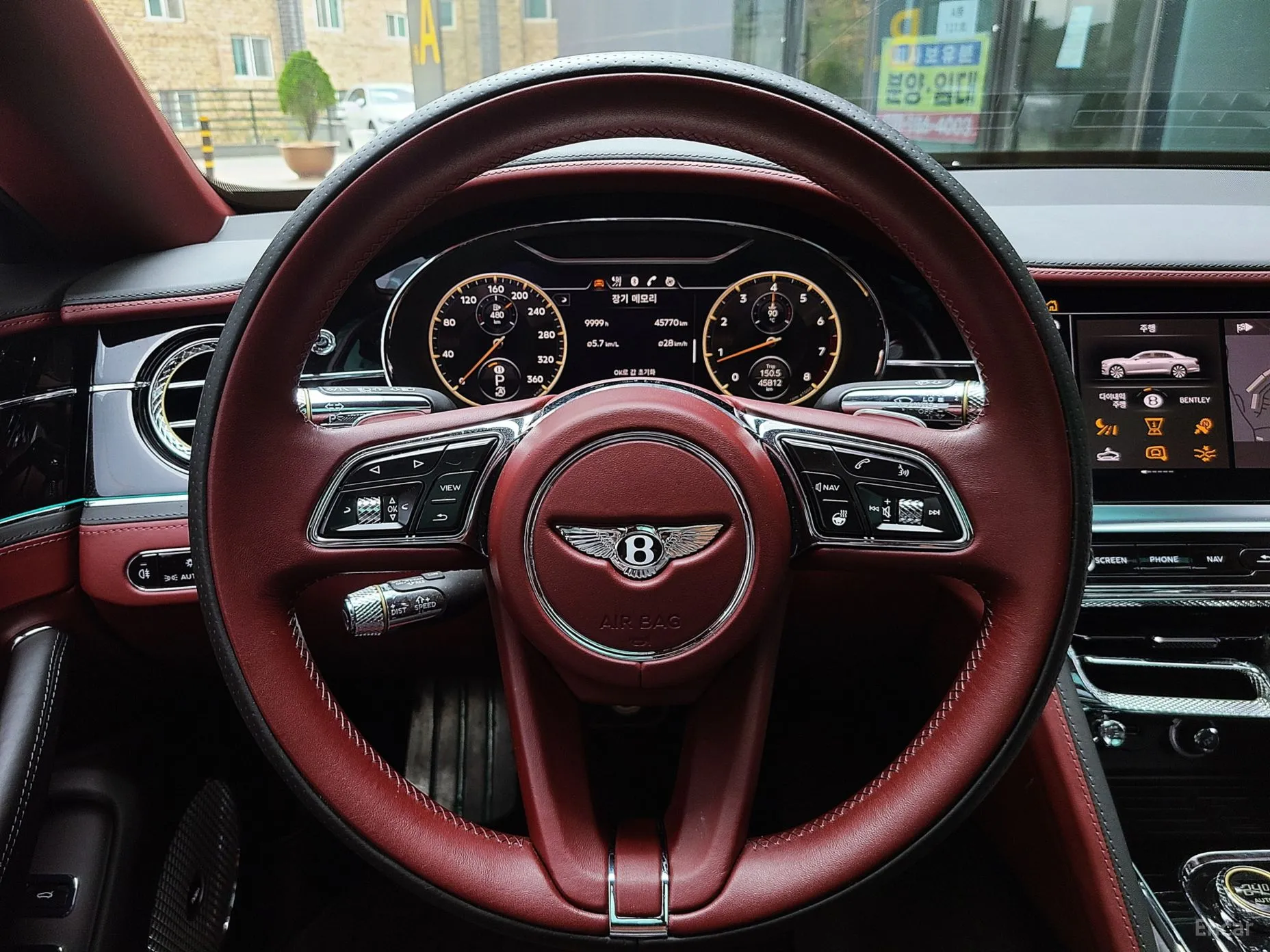 Bentley Flying Spur 3rd Generation превью 7