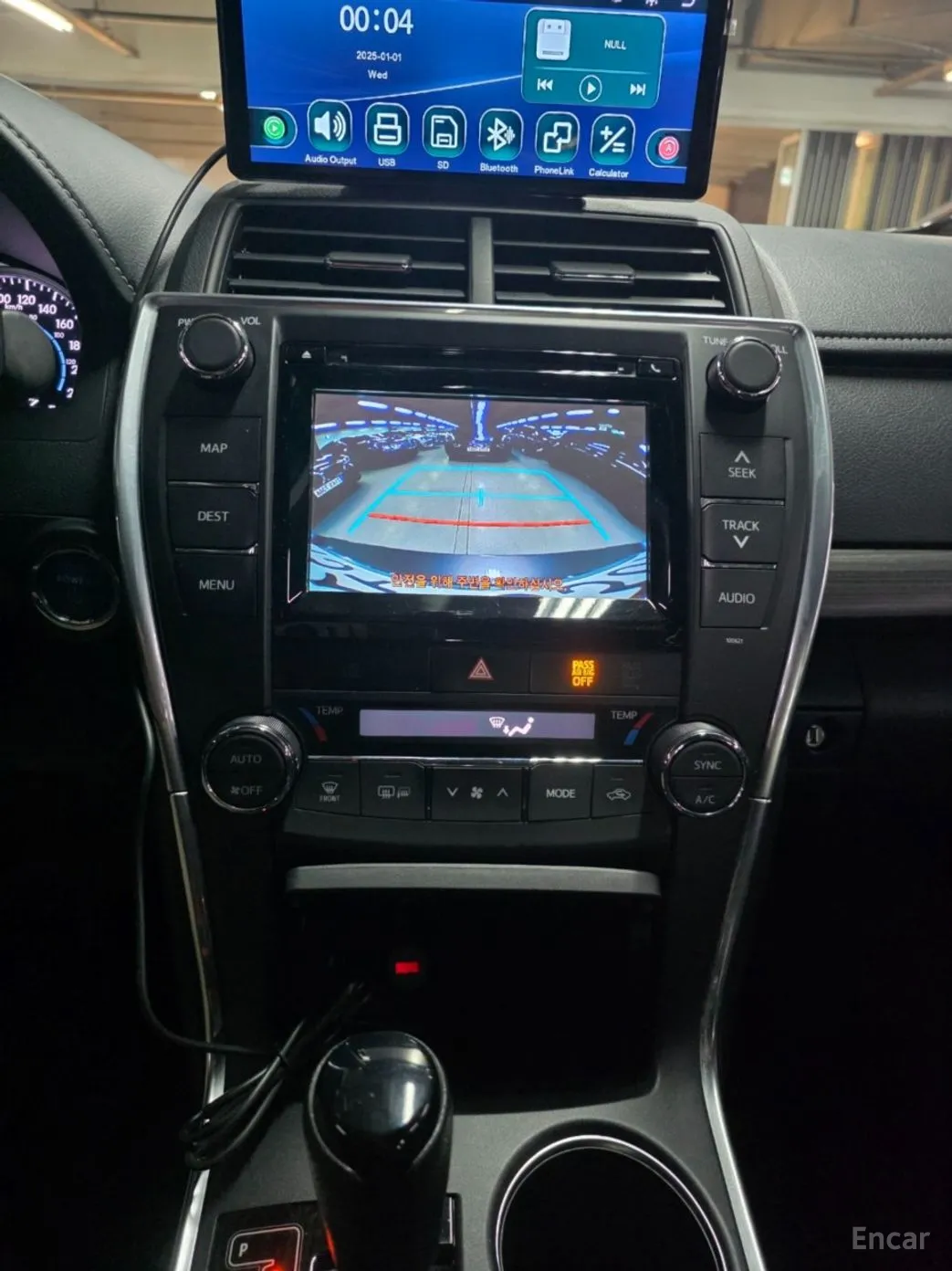 Toyota New Camry превью 12