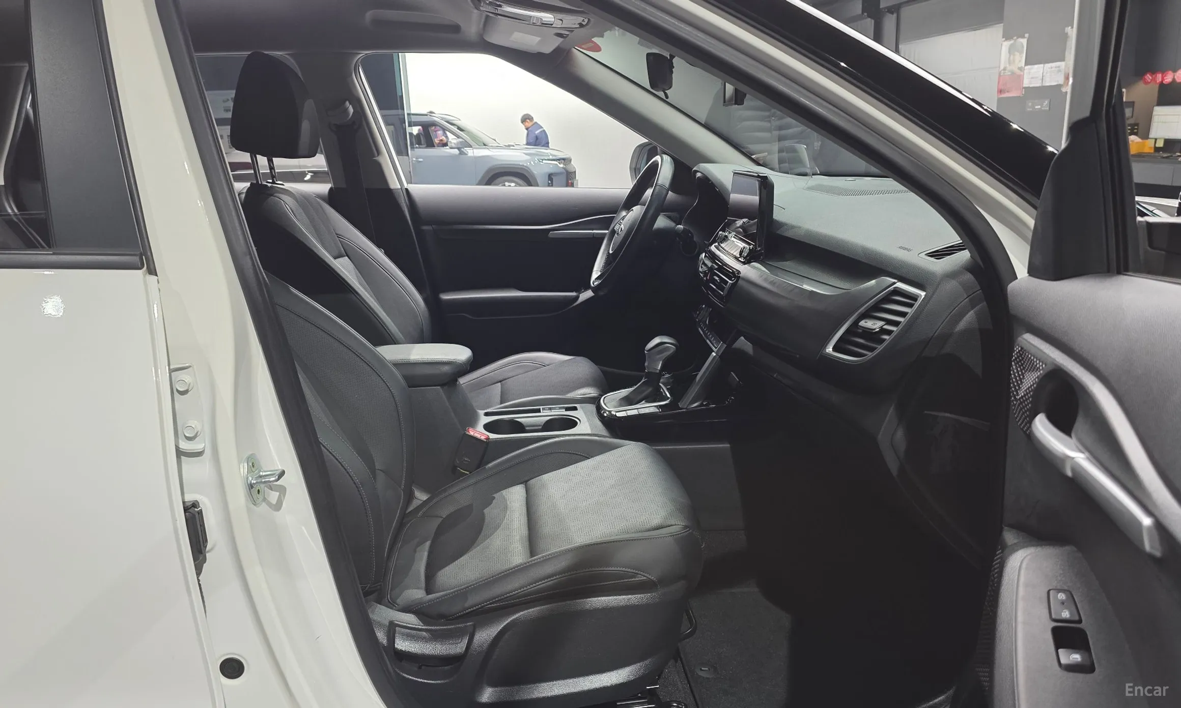 Kia Seltos превью 10