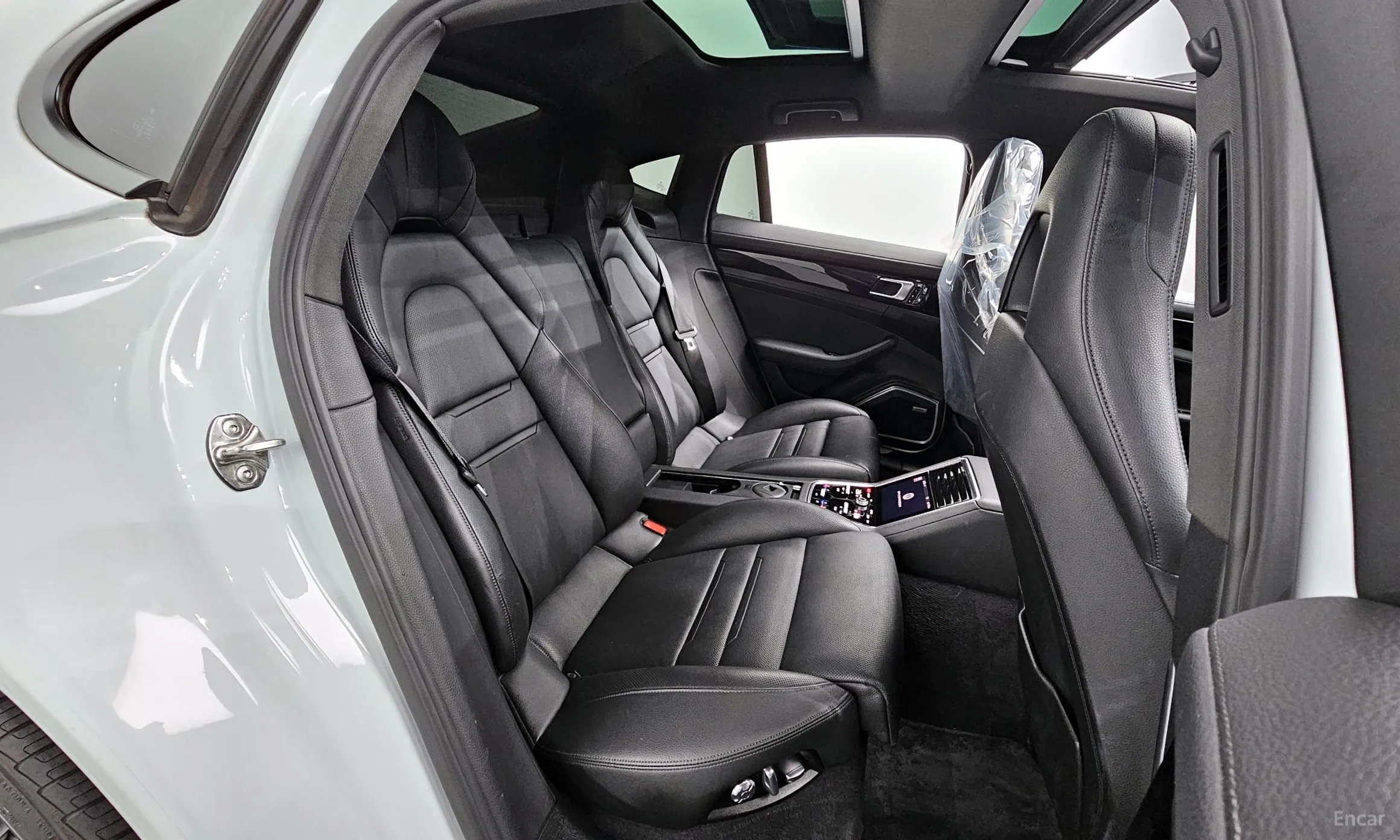 Porsche Panamera (971) превью 12