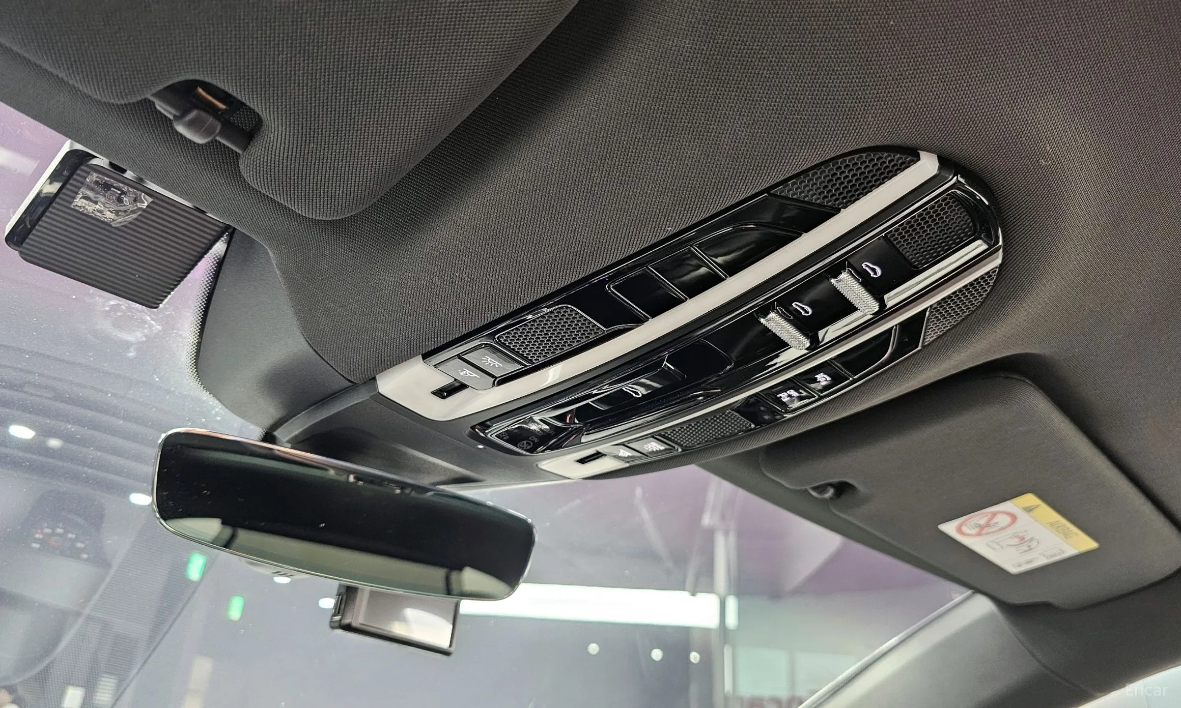 Porsche Panamera (971) превью 16