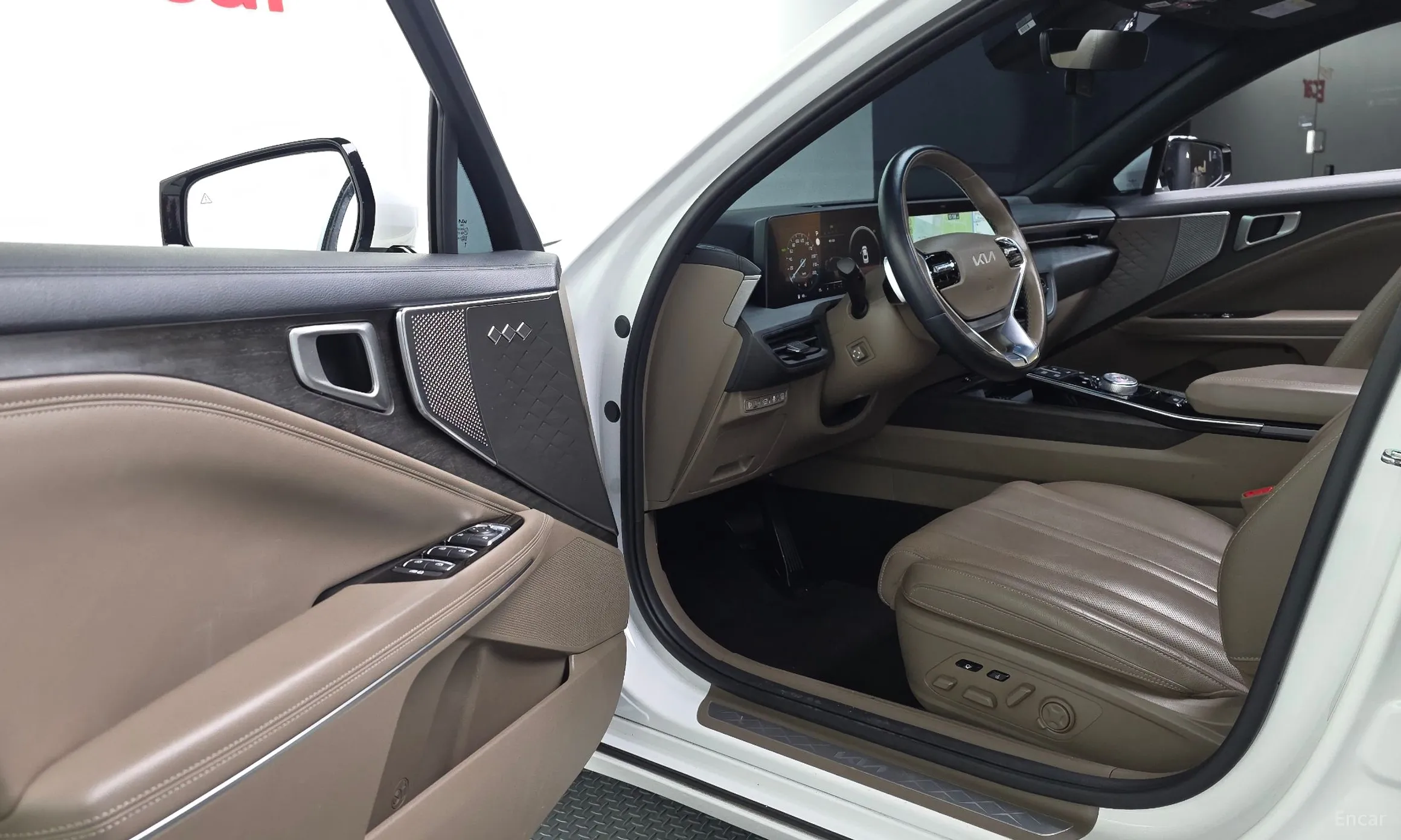 Kia K8 Hybrid превью 10