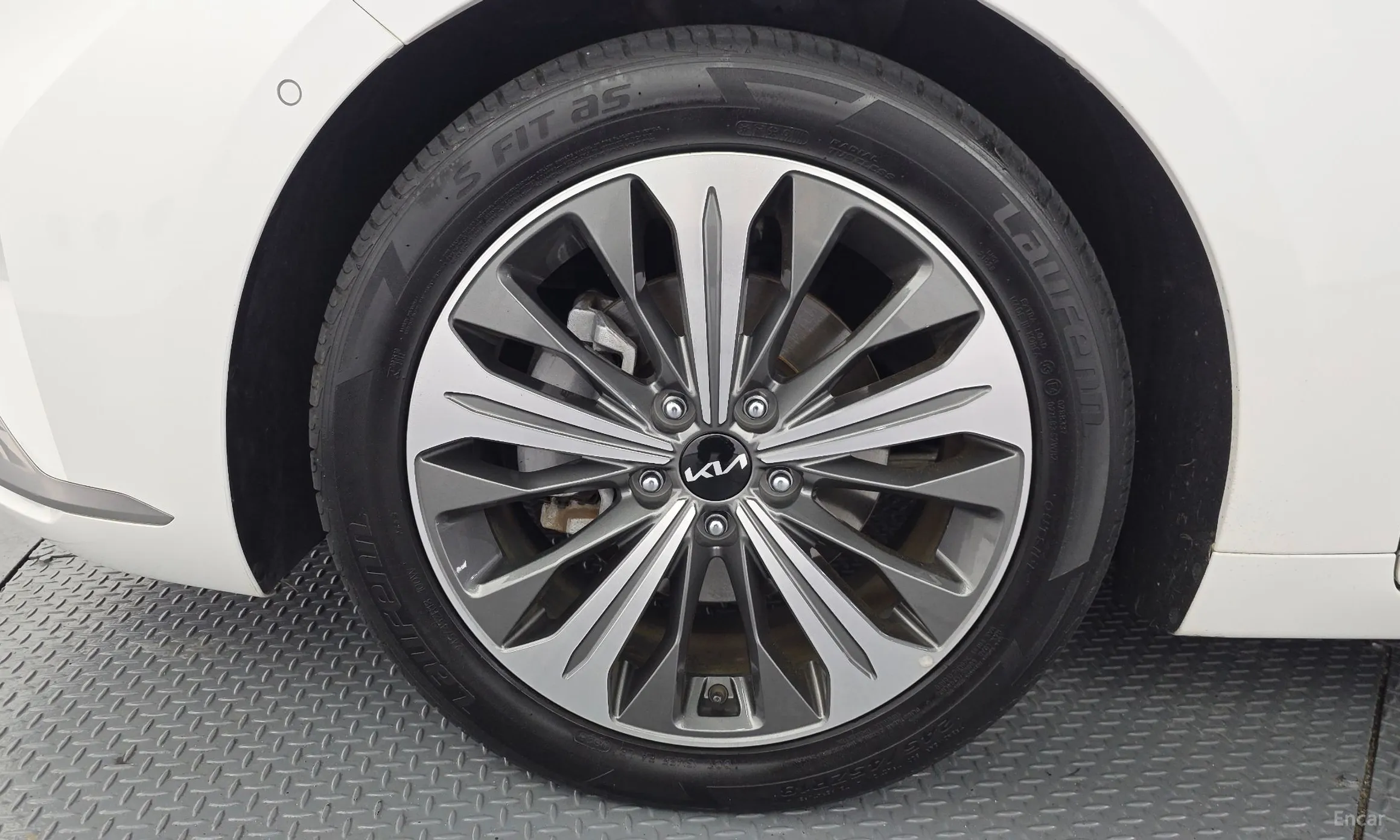 Kia K8 Hybrid превью 5