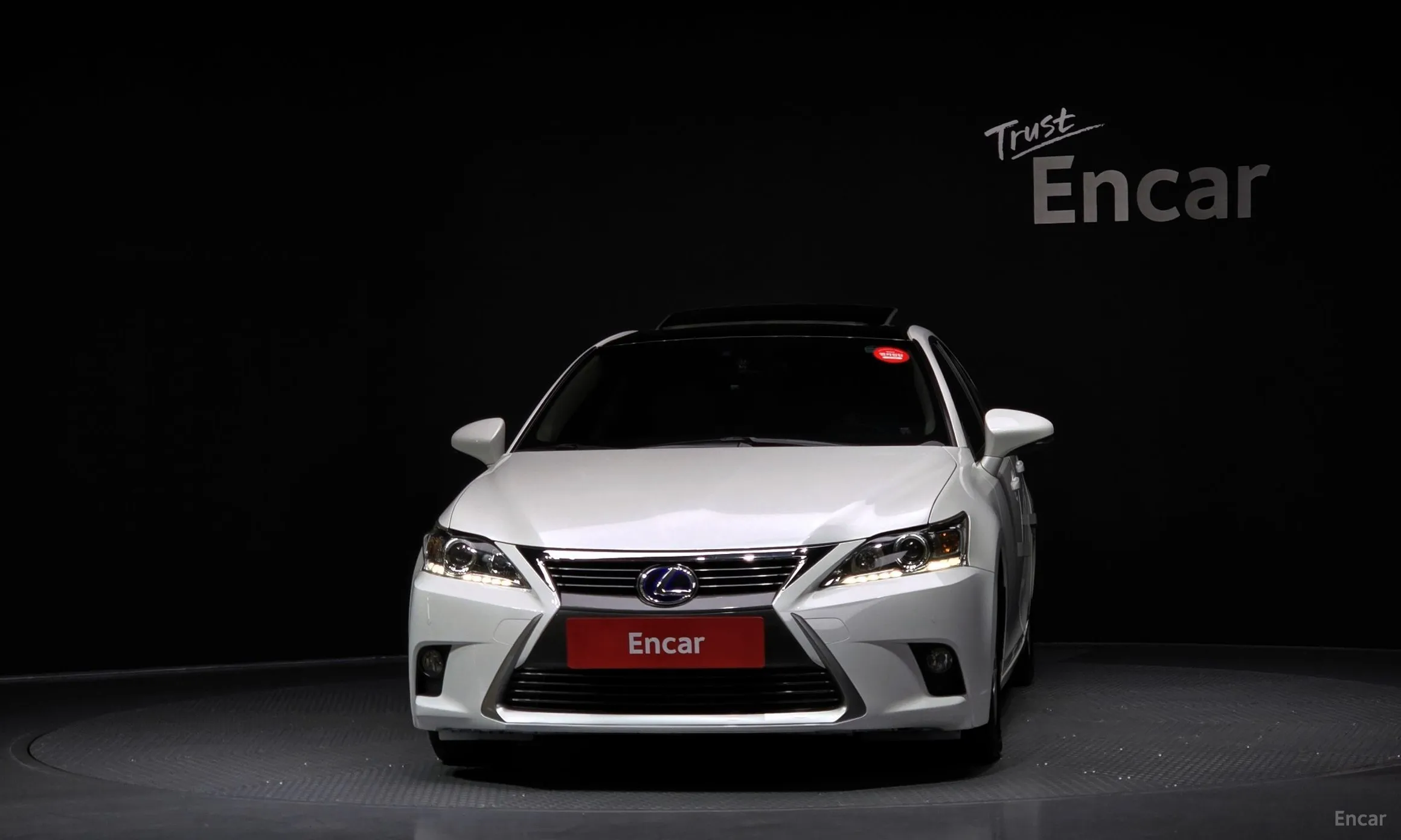 Lexus CT200h превью 3