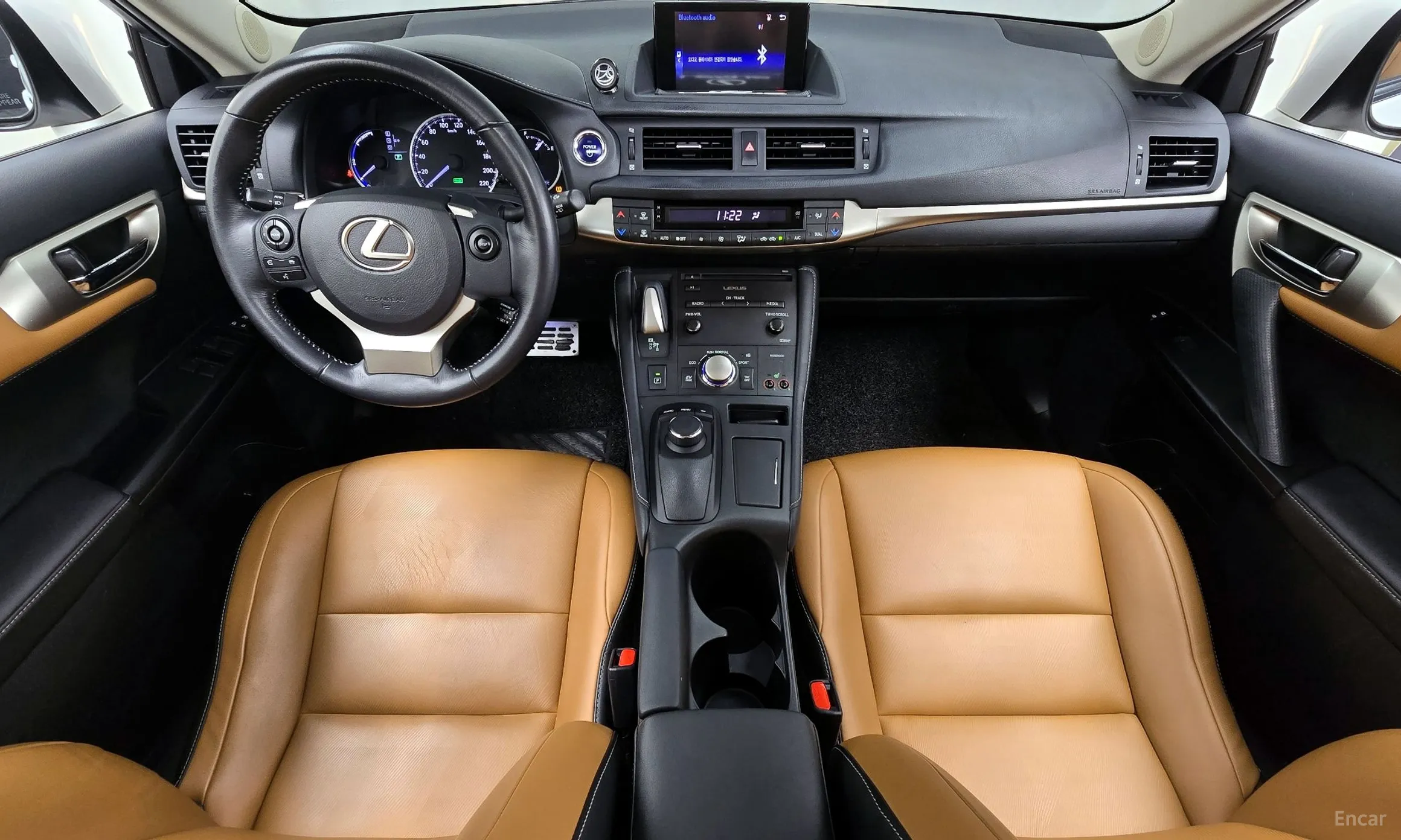 Lexus CT200h превью 7