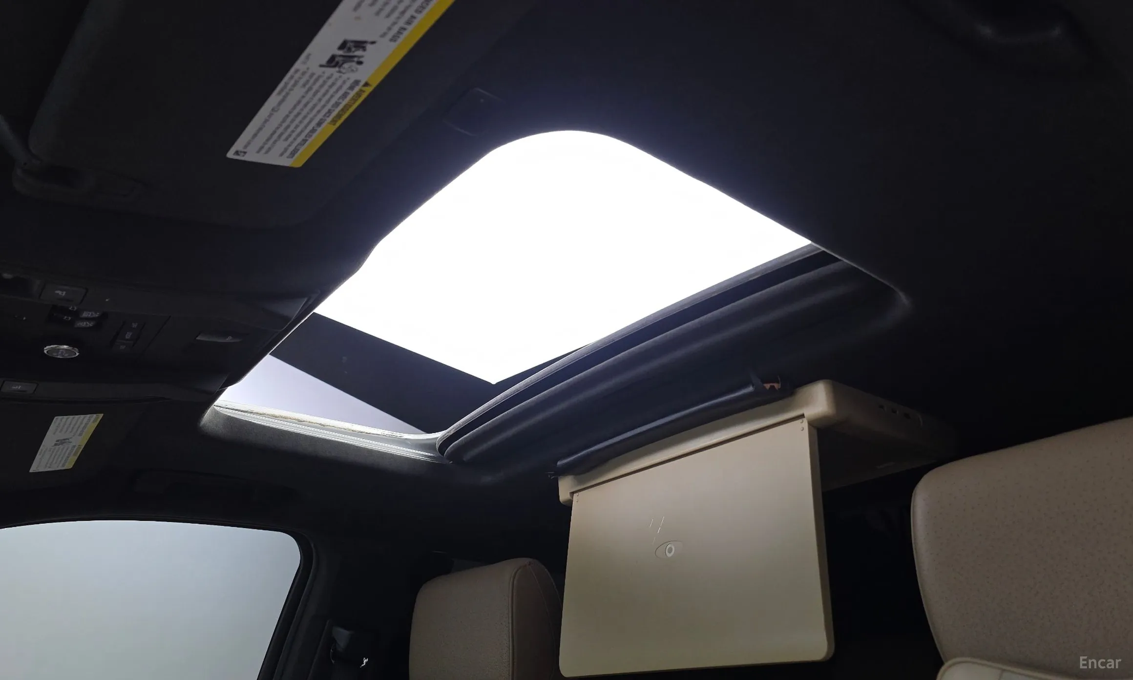 Cadillac Escalade превью 18