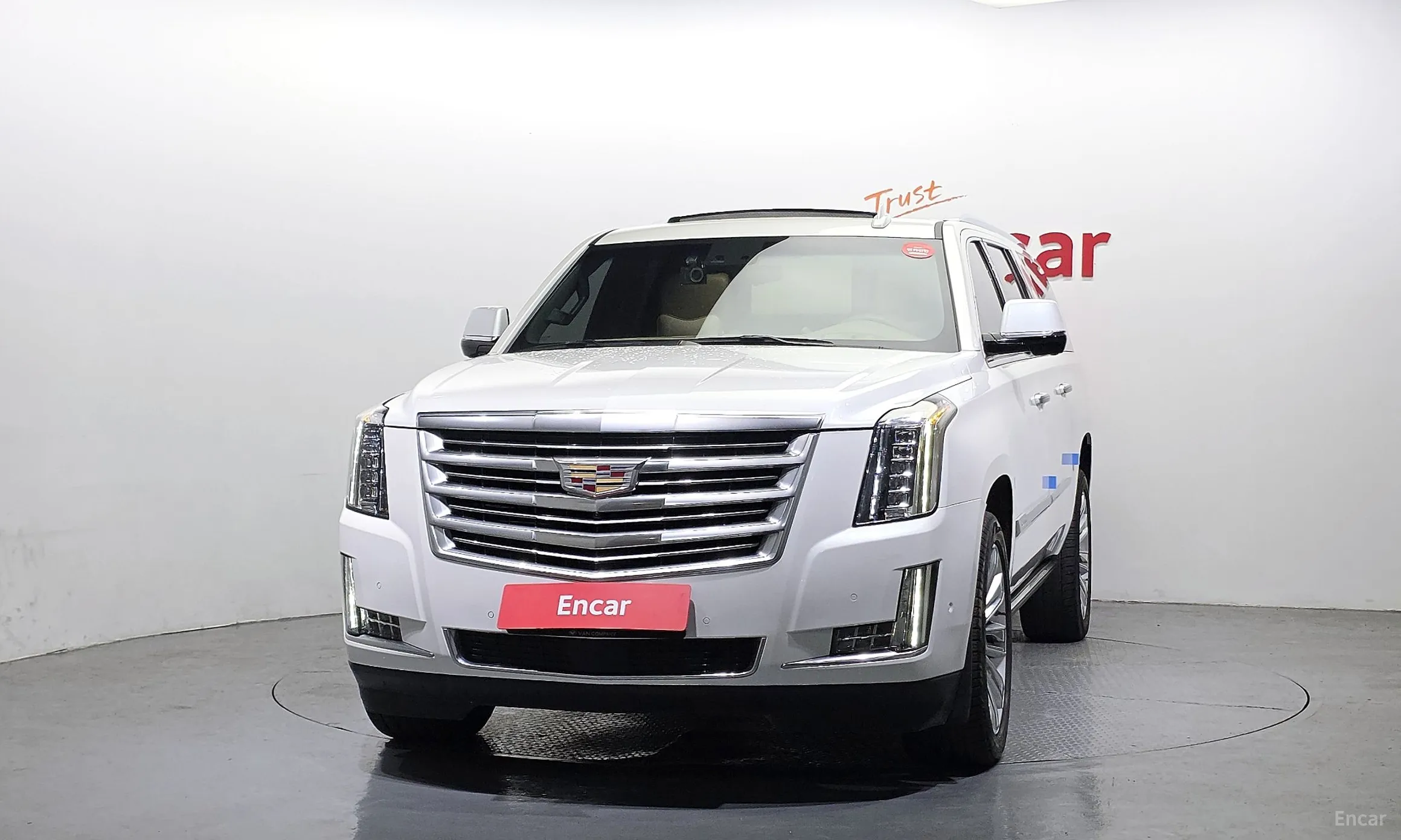 Cadillac Escalade превью 3
