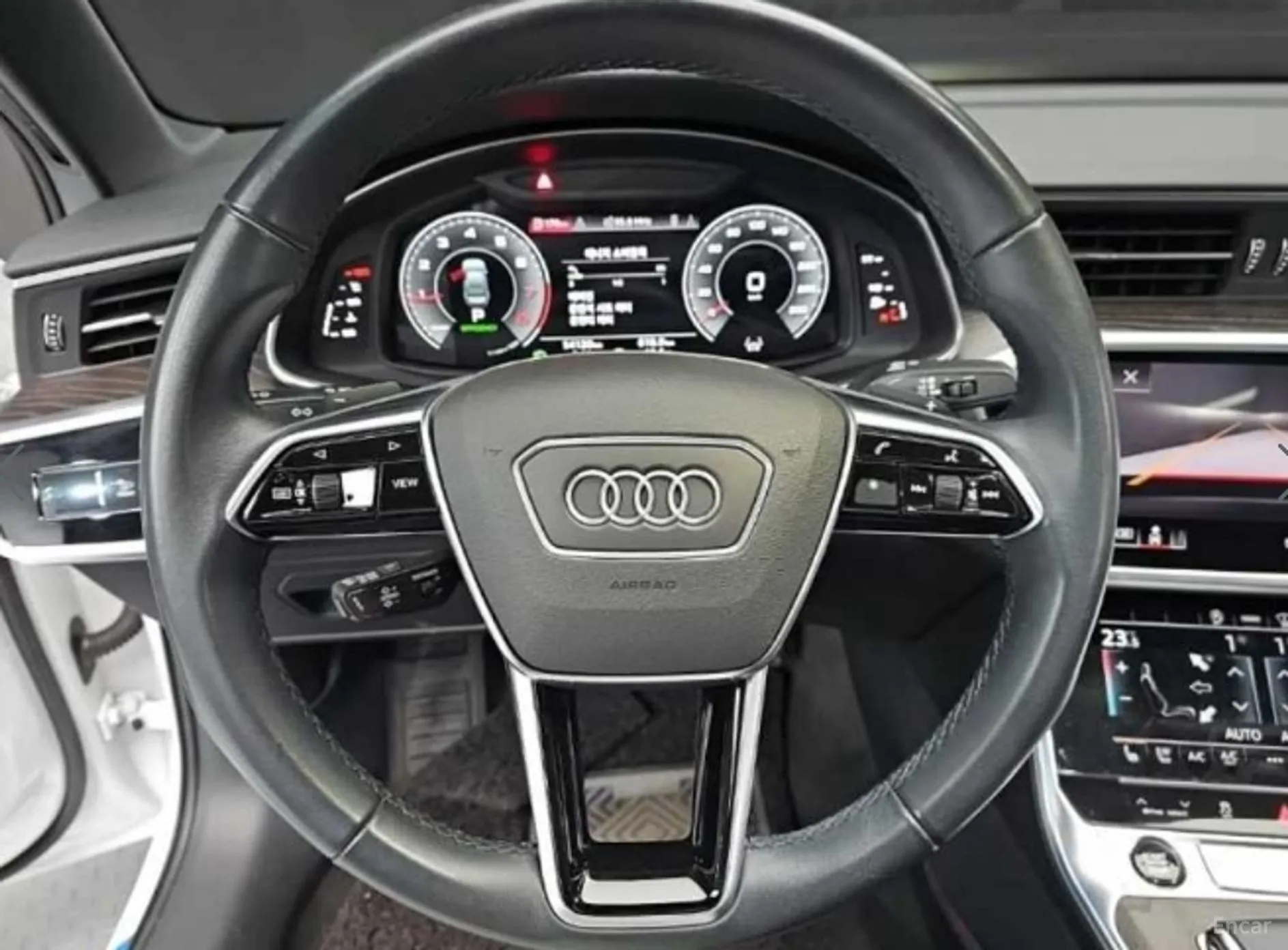 Audi A6 (C8) превью 7