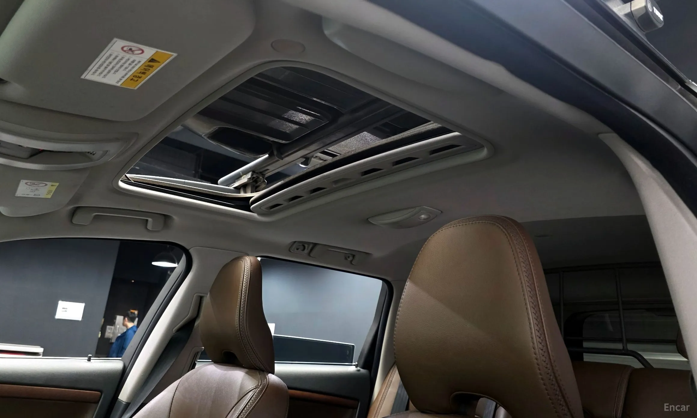 Volvo XC70 превью 16