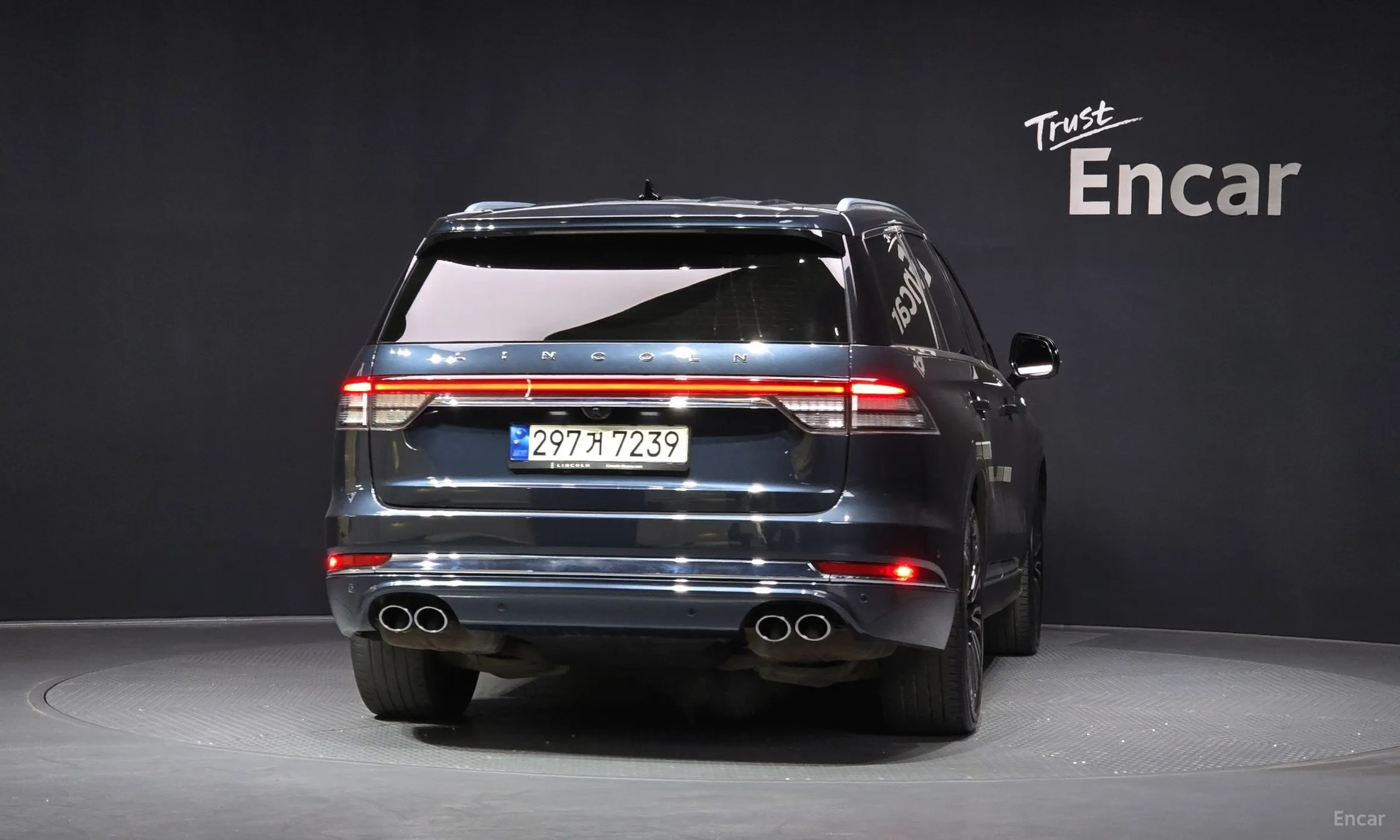 Lincoln Aviator 2nd Generation превью 4