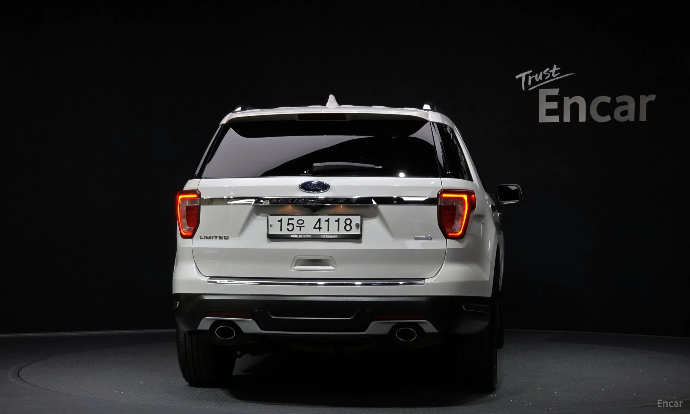 Ford Explorer превью 4