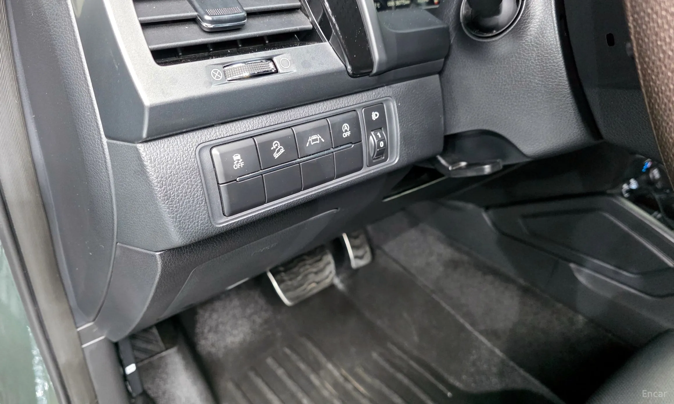 KG Mobility (SsangYong) Rexton Sports Khan превью 16