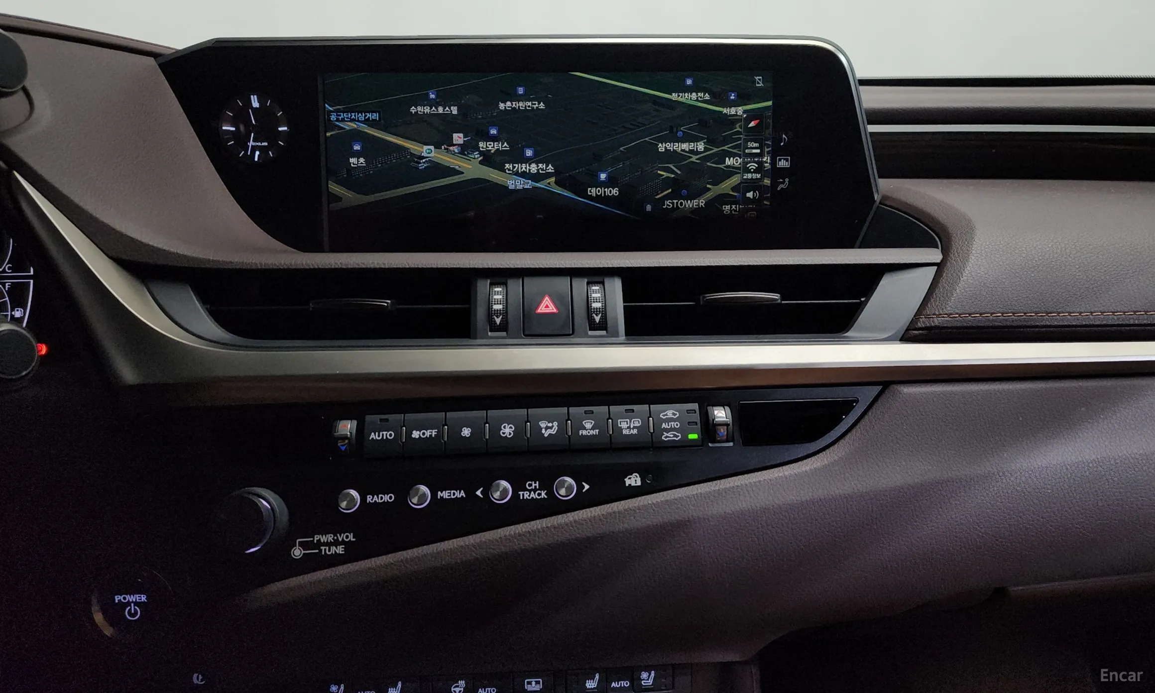 Lexus ES300h 7th Generation превью 15