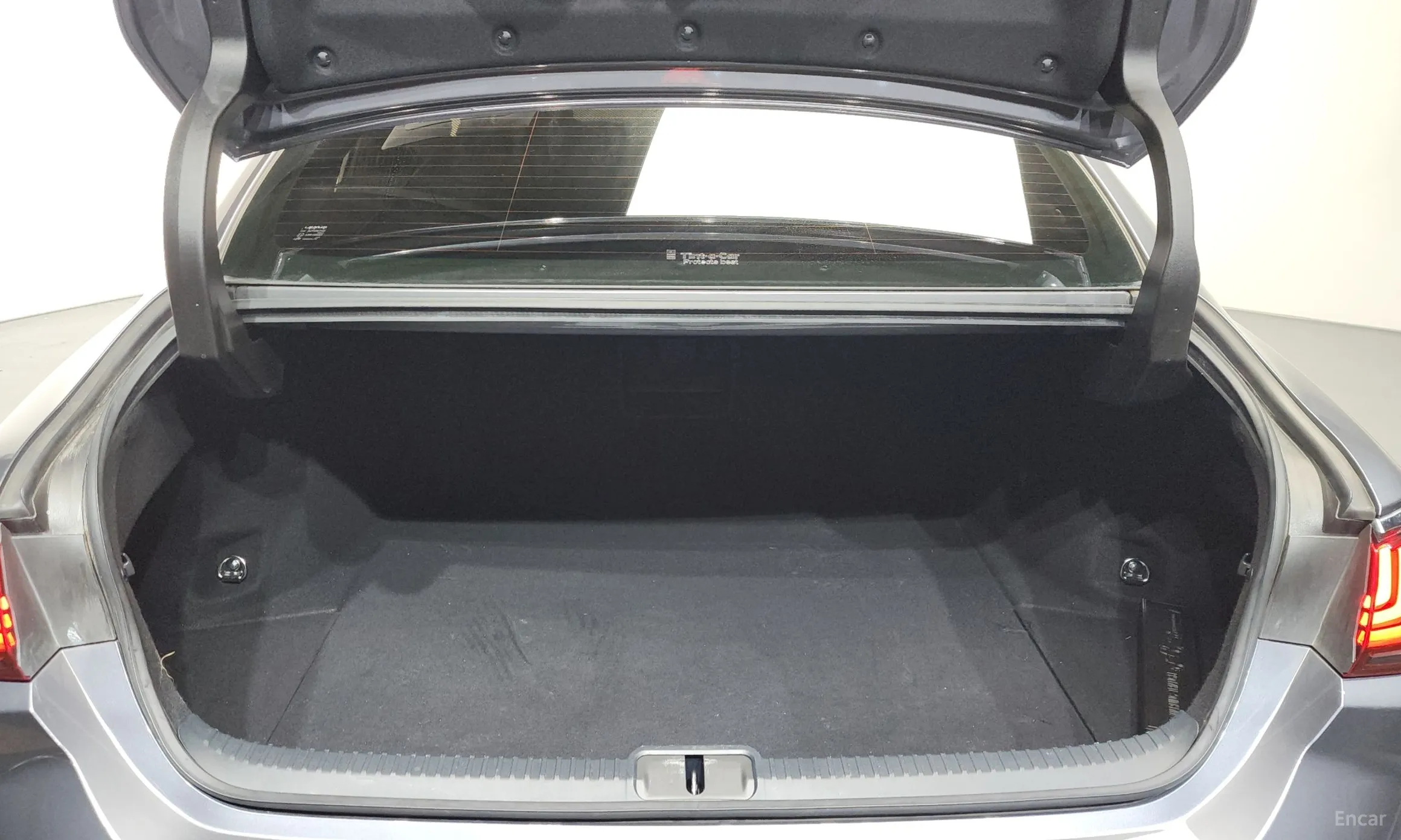 Lexus ES300h 7th Generation превью 20