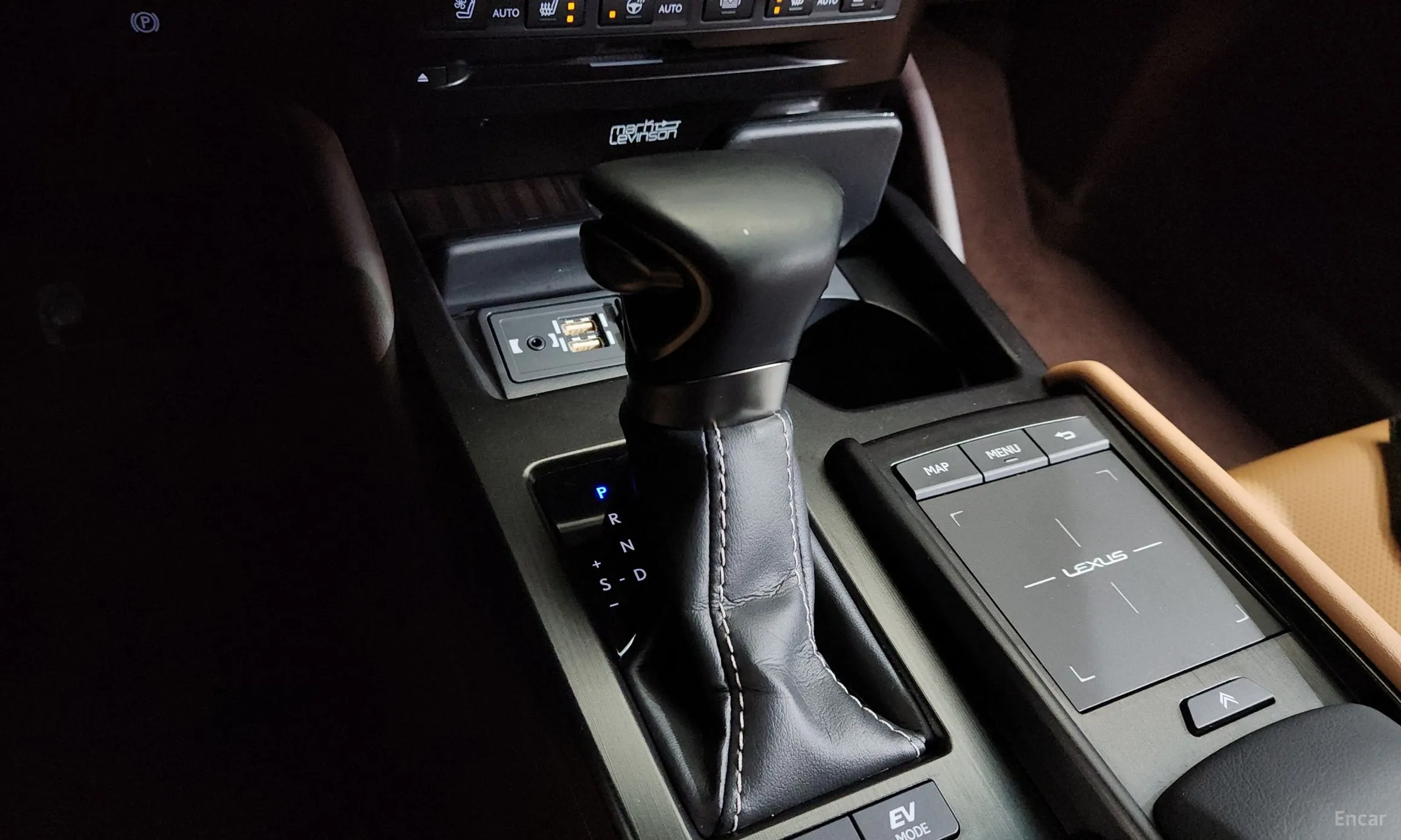 Lexus ES300h 7th Generation превью 9