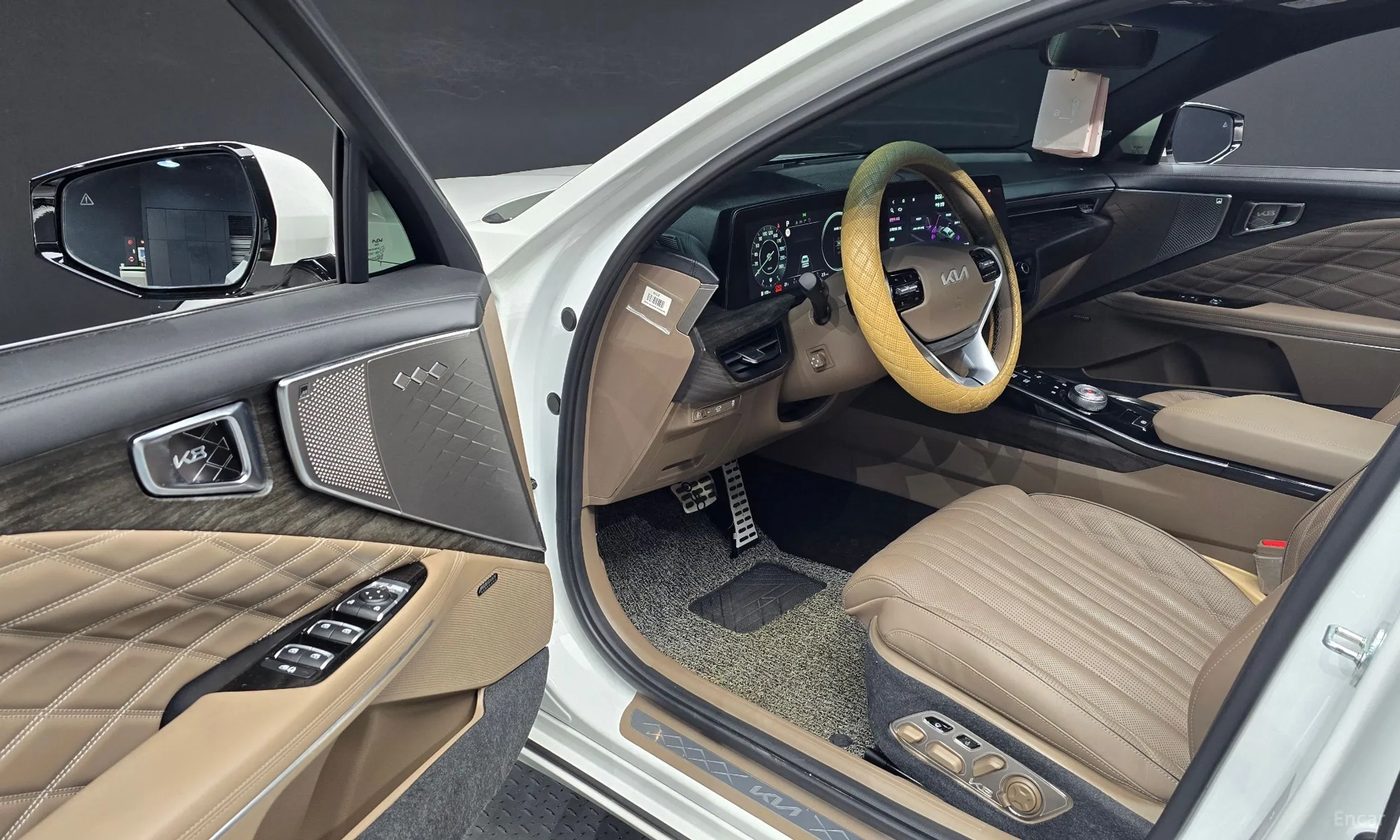 Kia K8 превью 11