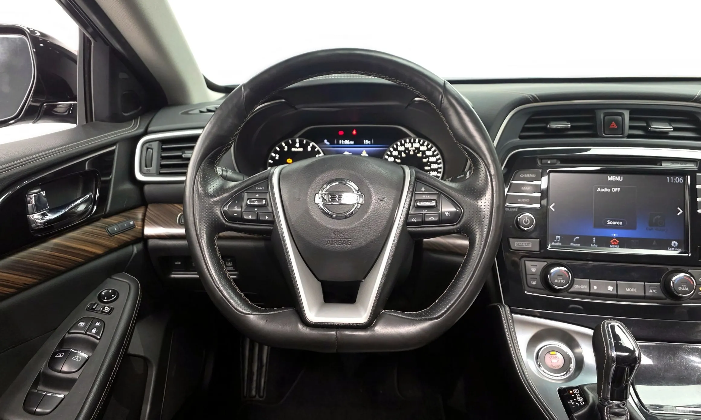 Nissan Maxima (A36) превью 13