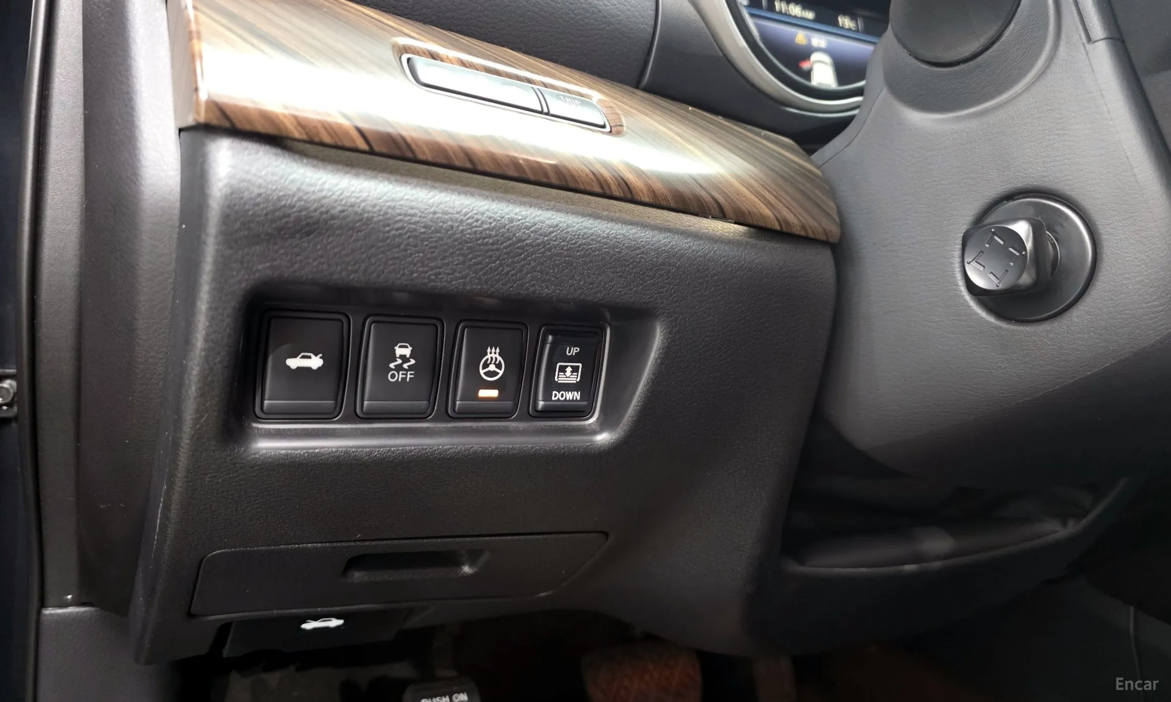 Nissan Maxima (A36) превью 17