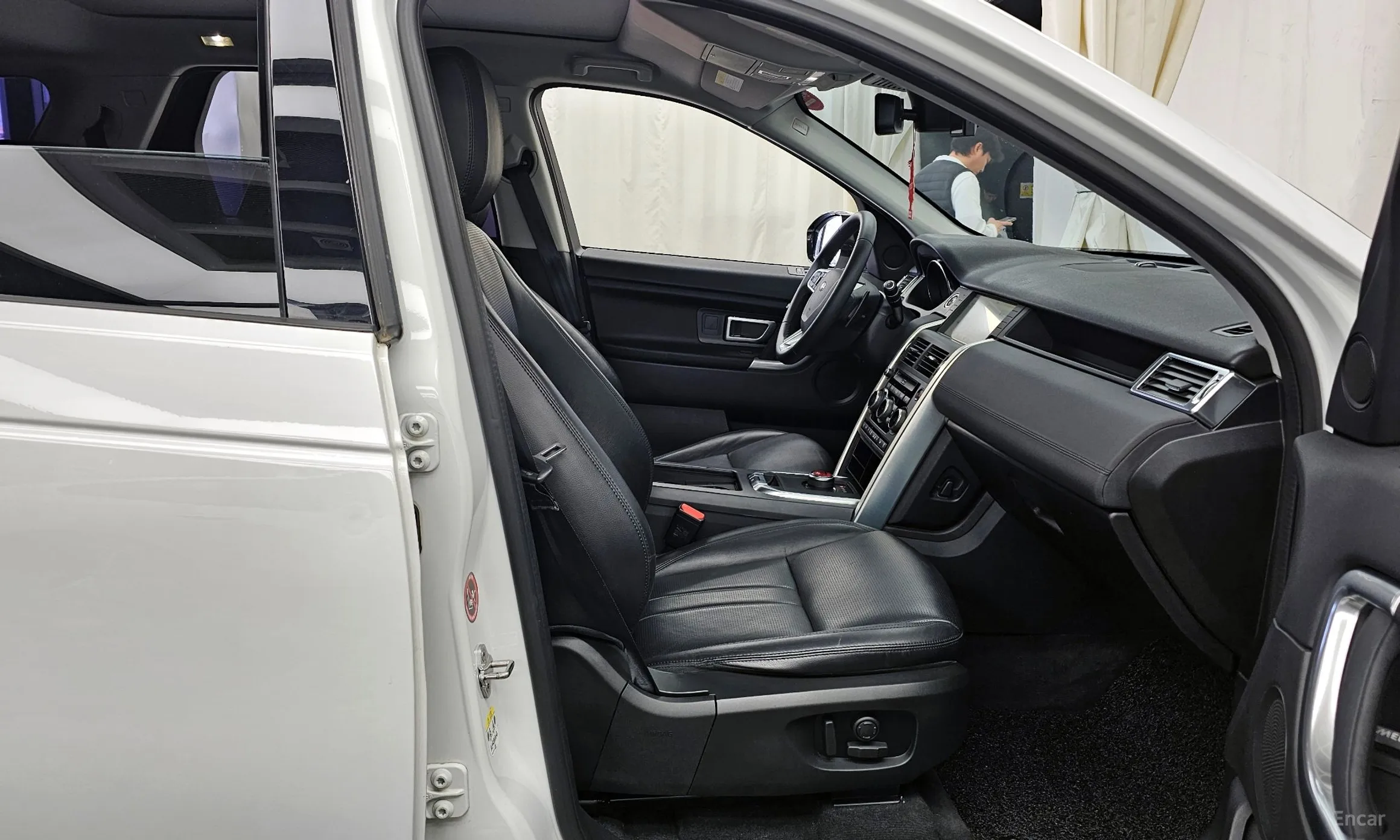 Land Rover Discovery Sports превью 11