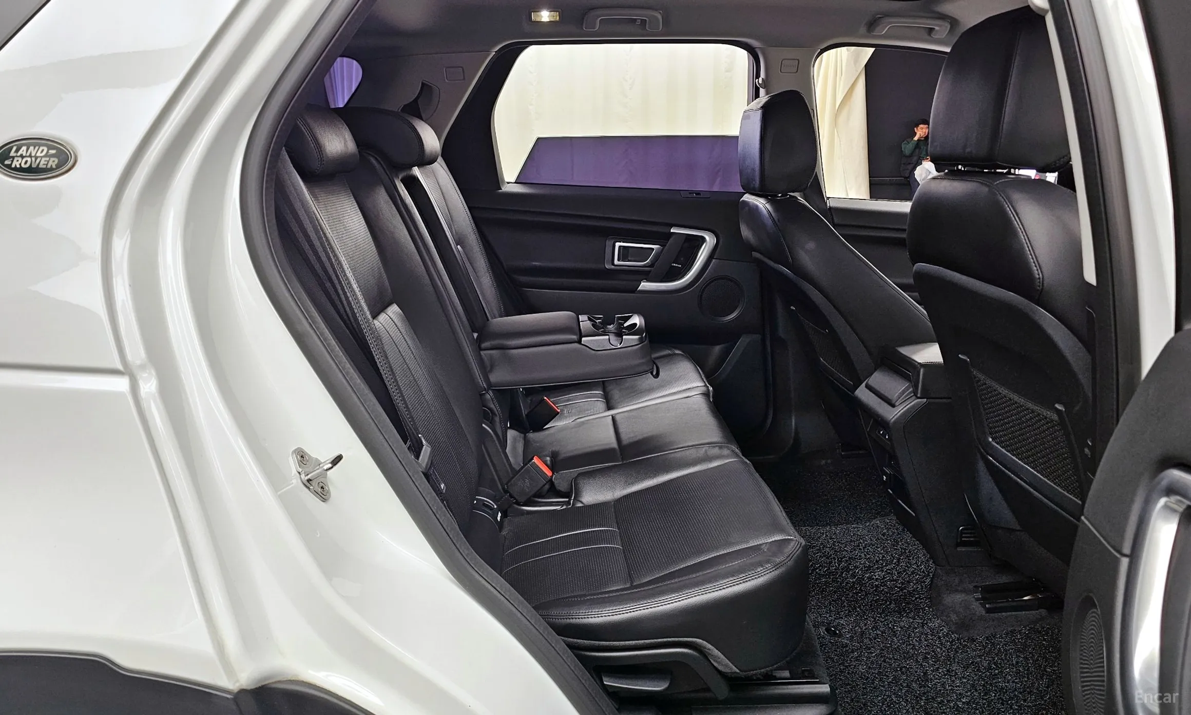 Land Rover Discovery Sports превью 12