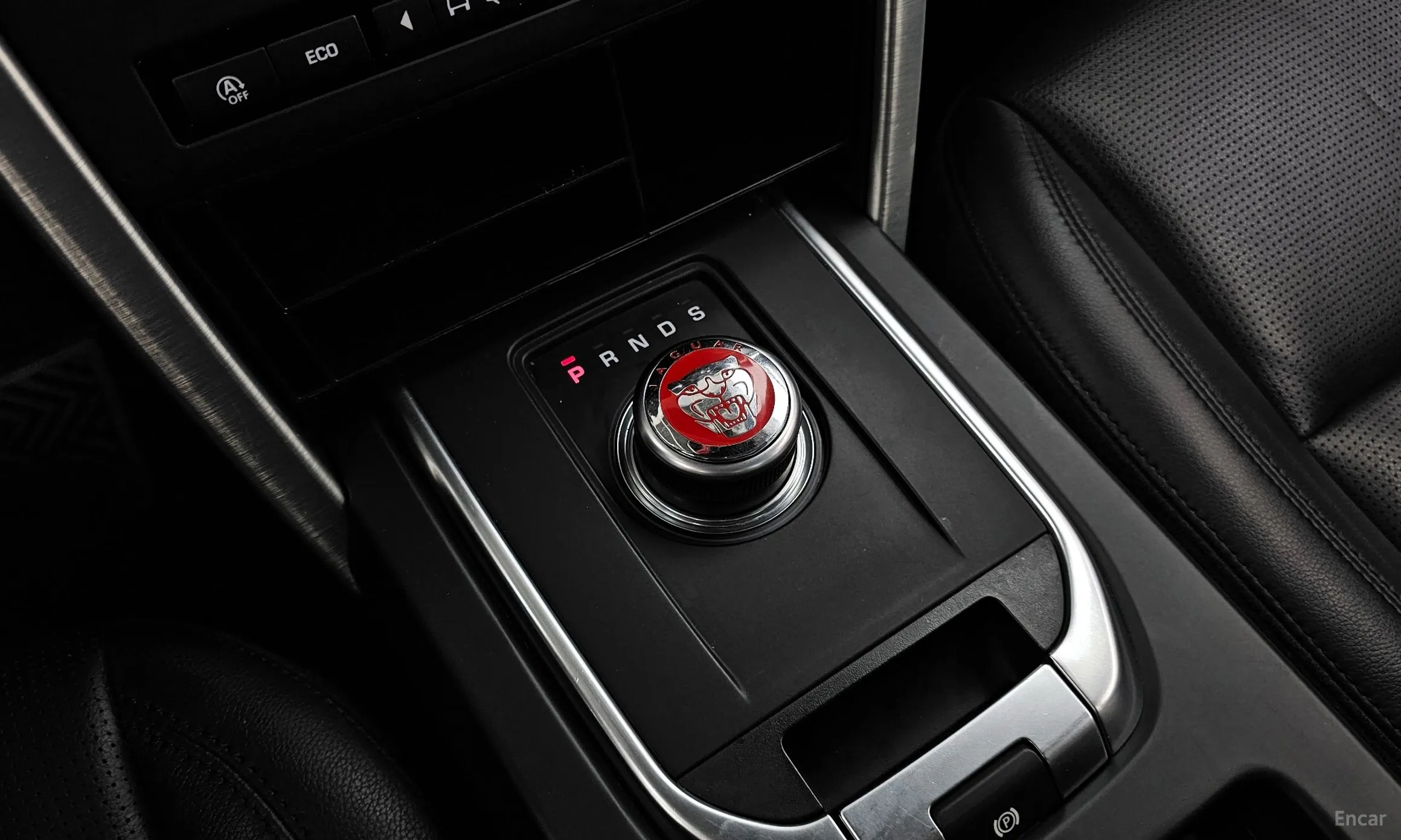 Land Rover Discovery Sports превью 9