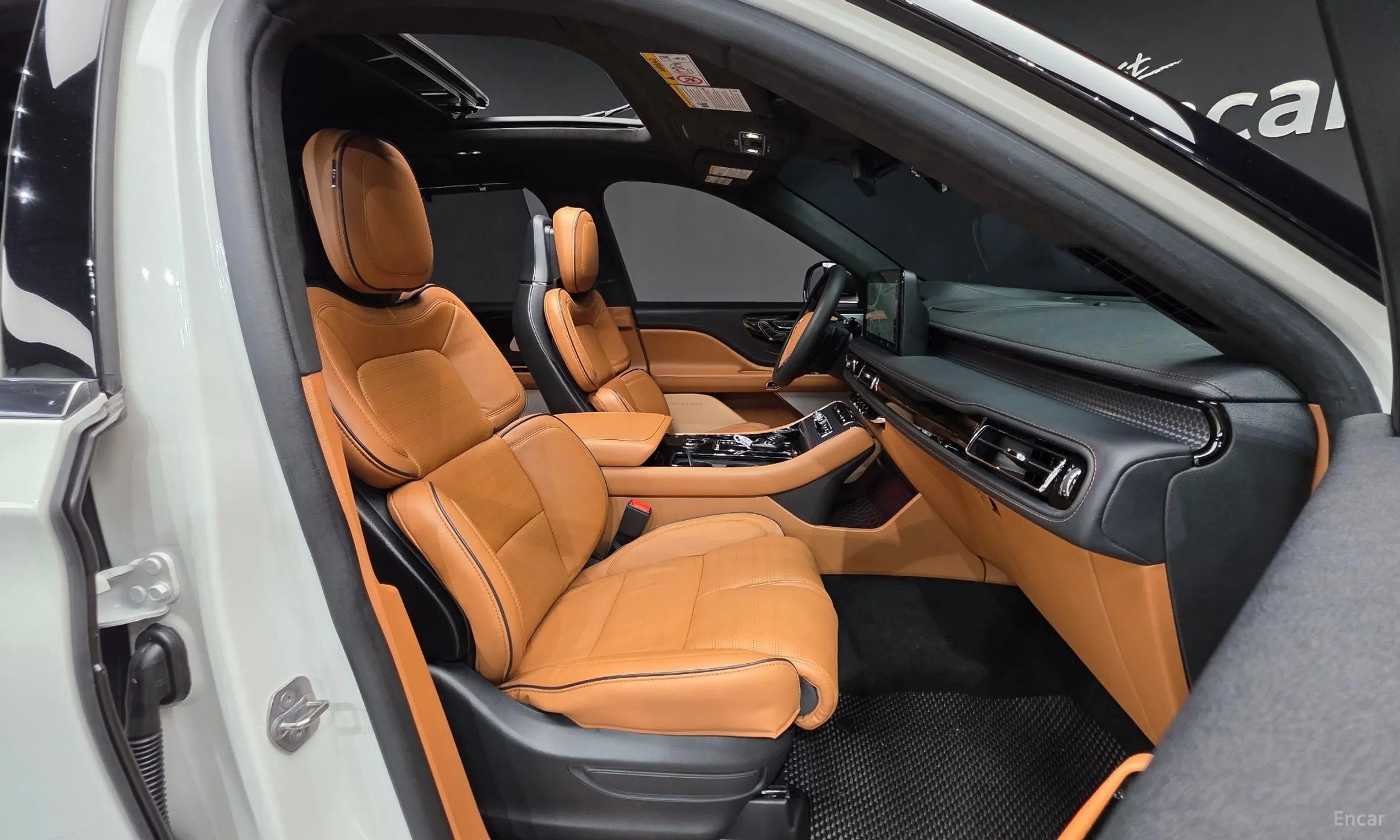 Lincoln Aviator 2nd Generation превью 10