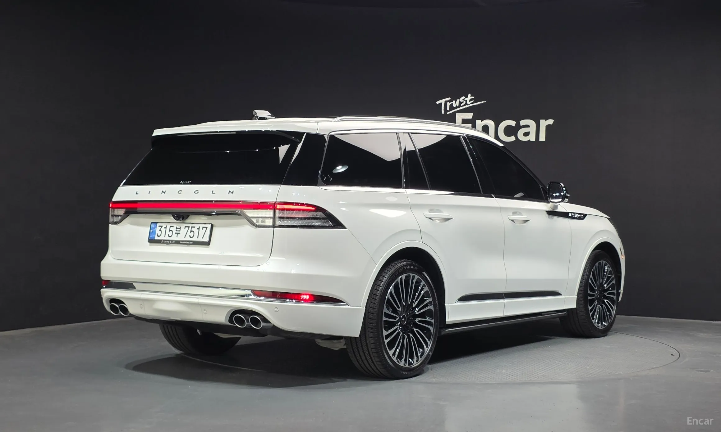Lincoln Aviator 2nd Generation превью 2