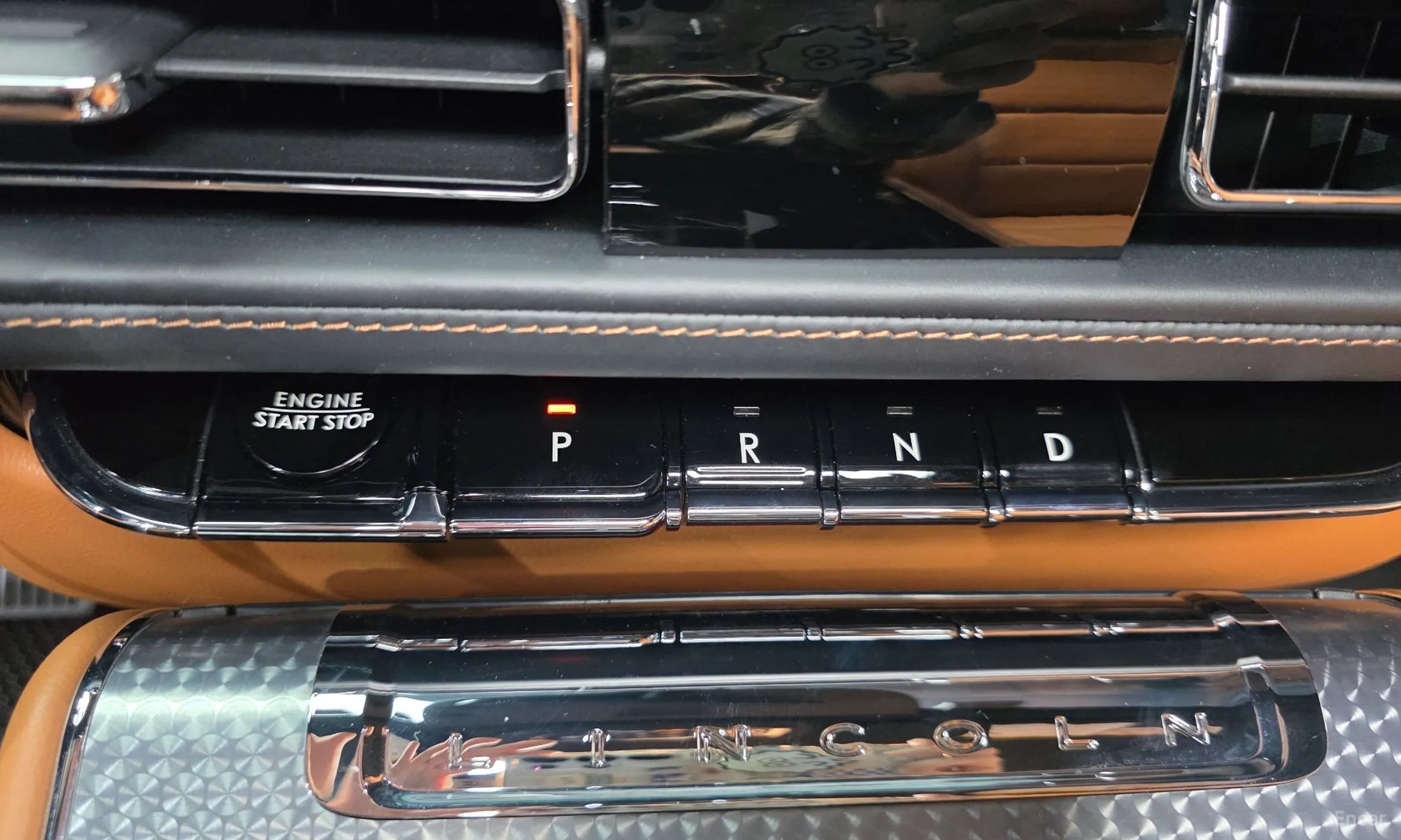 Lincoln Aviator 2nd Generation превью 9