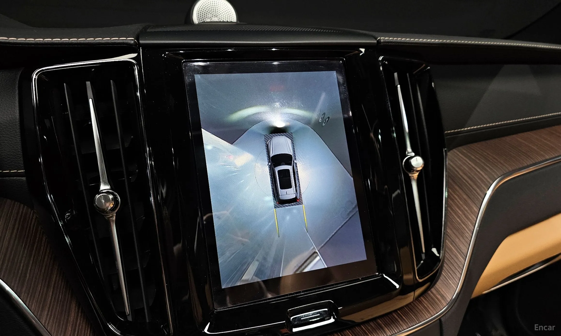Volvo XC60 Gen 2 превью 15