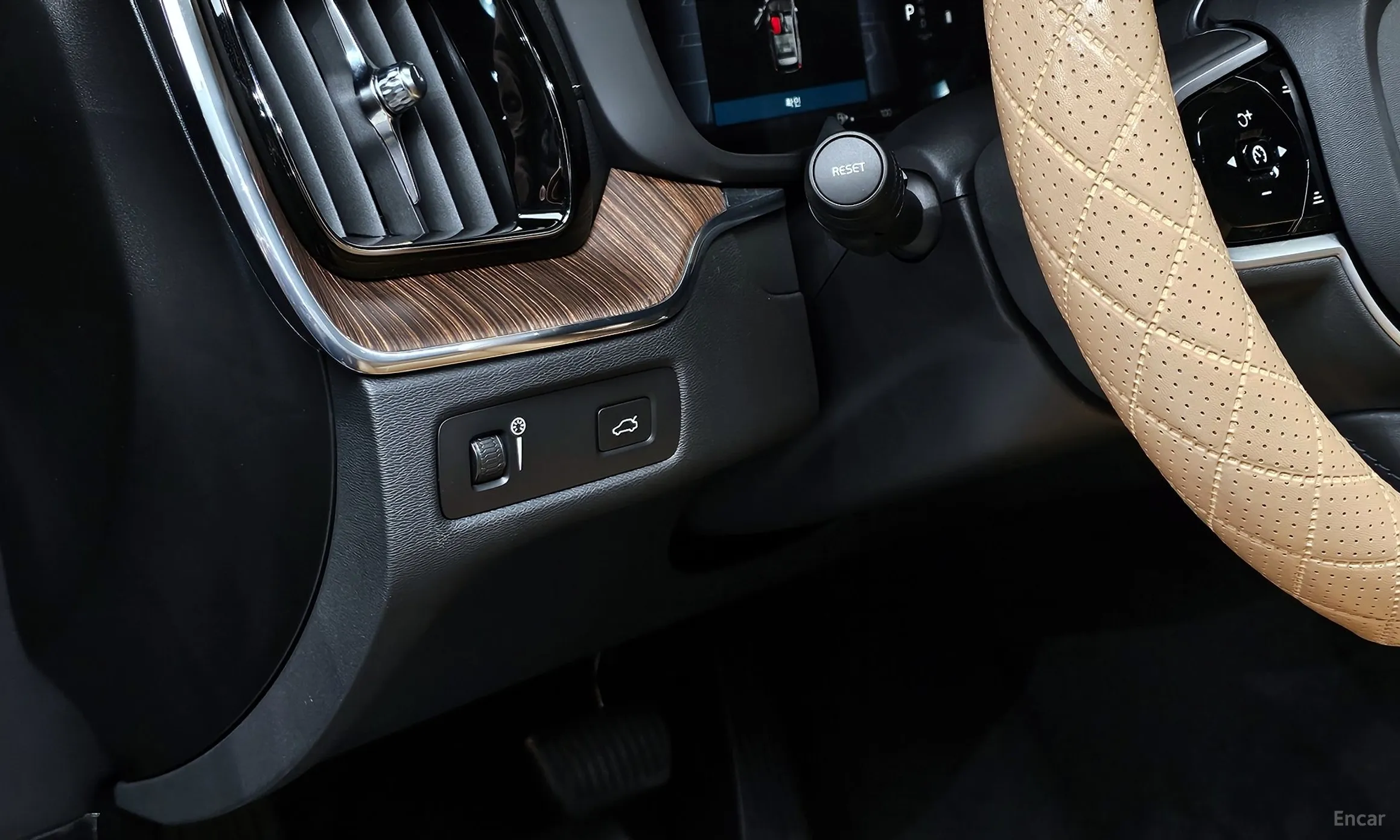 Volvo XC60 Gen 2 превью 16