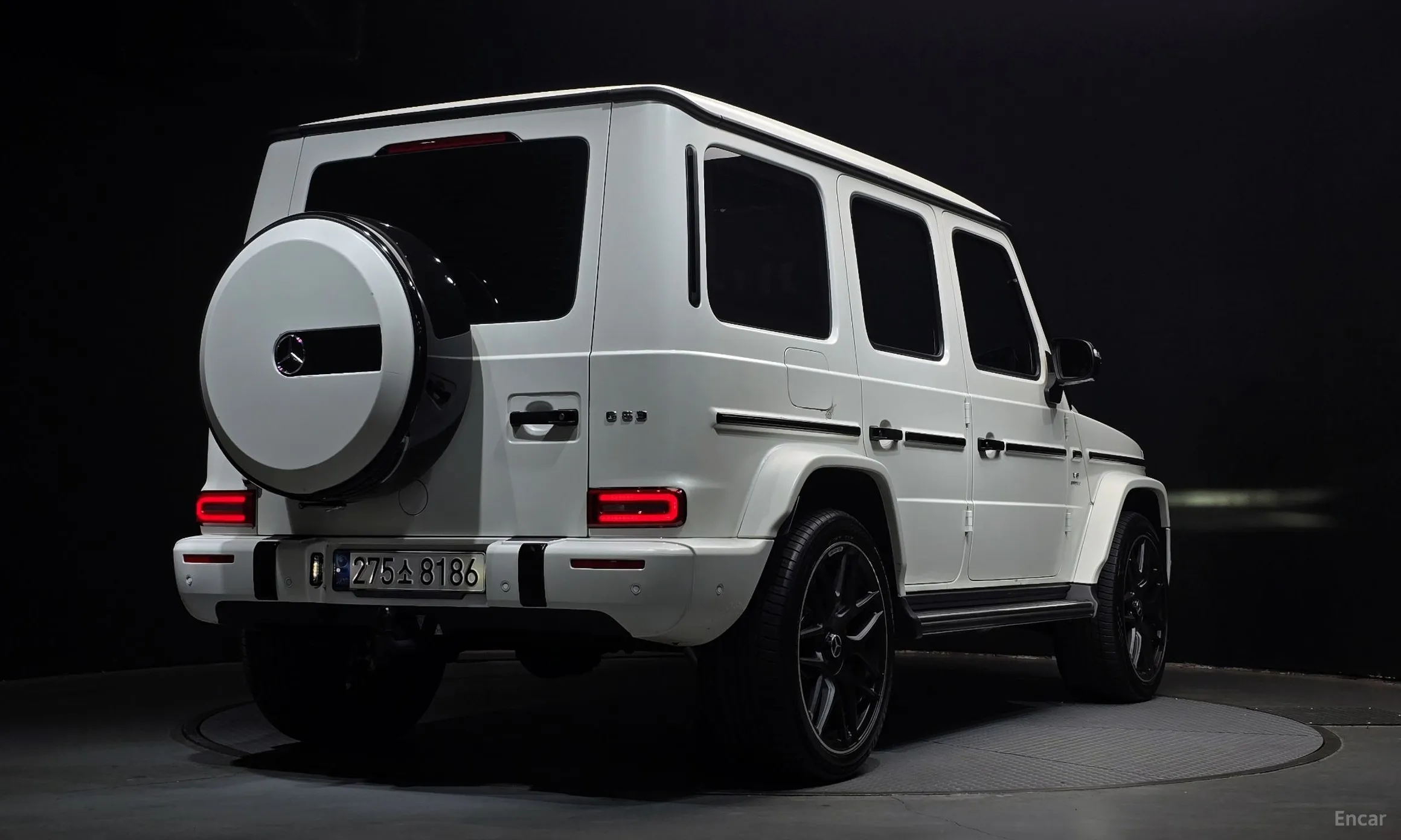 Mercedes Benz G-Class W463b
