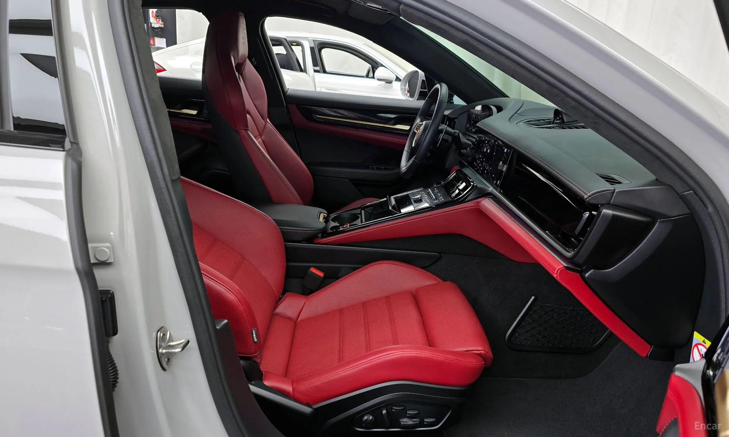 Porsche Panamera (976) превью 11