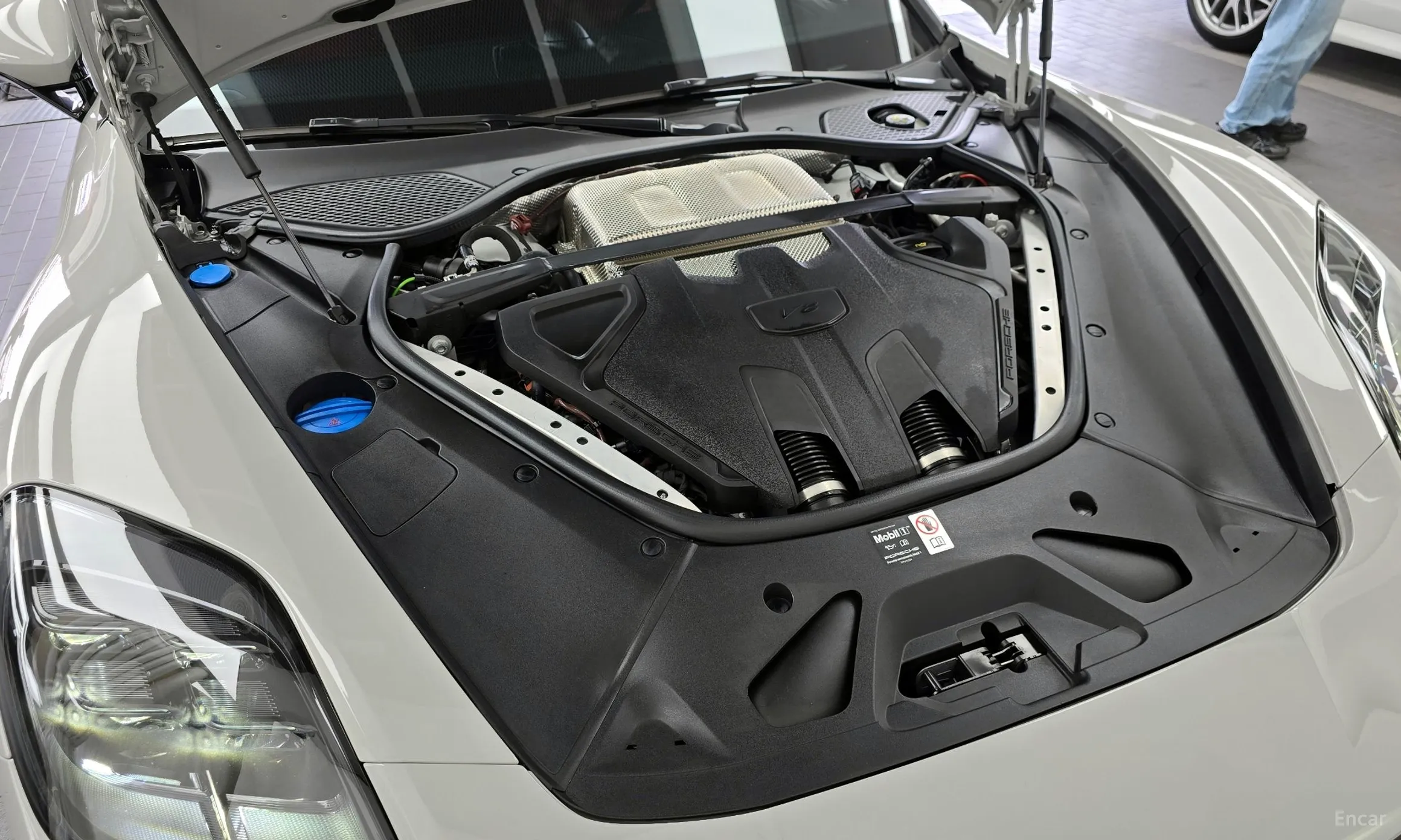 Porsche Panamera (976) превью 6