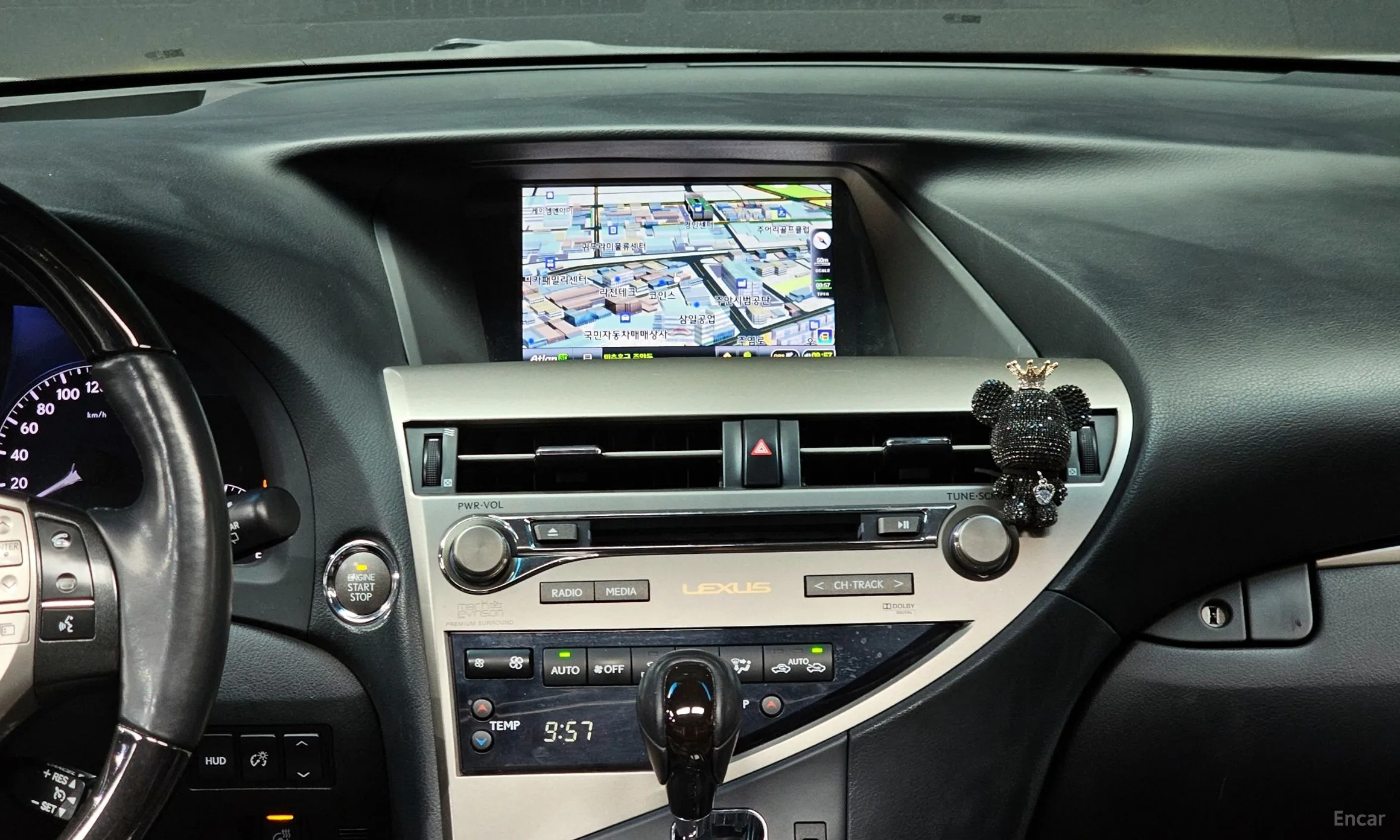 Lexus RX350 превью 14