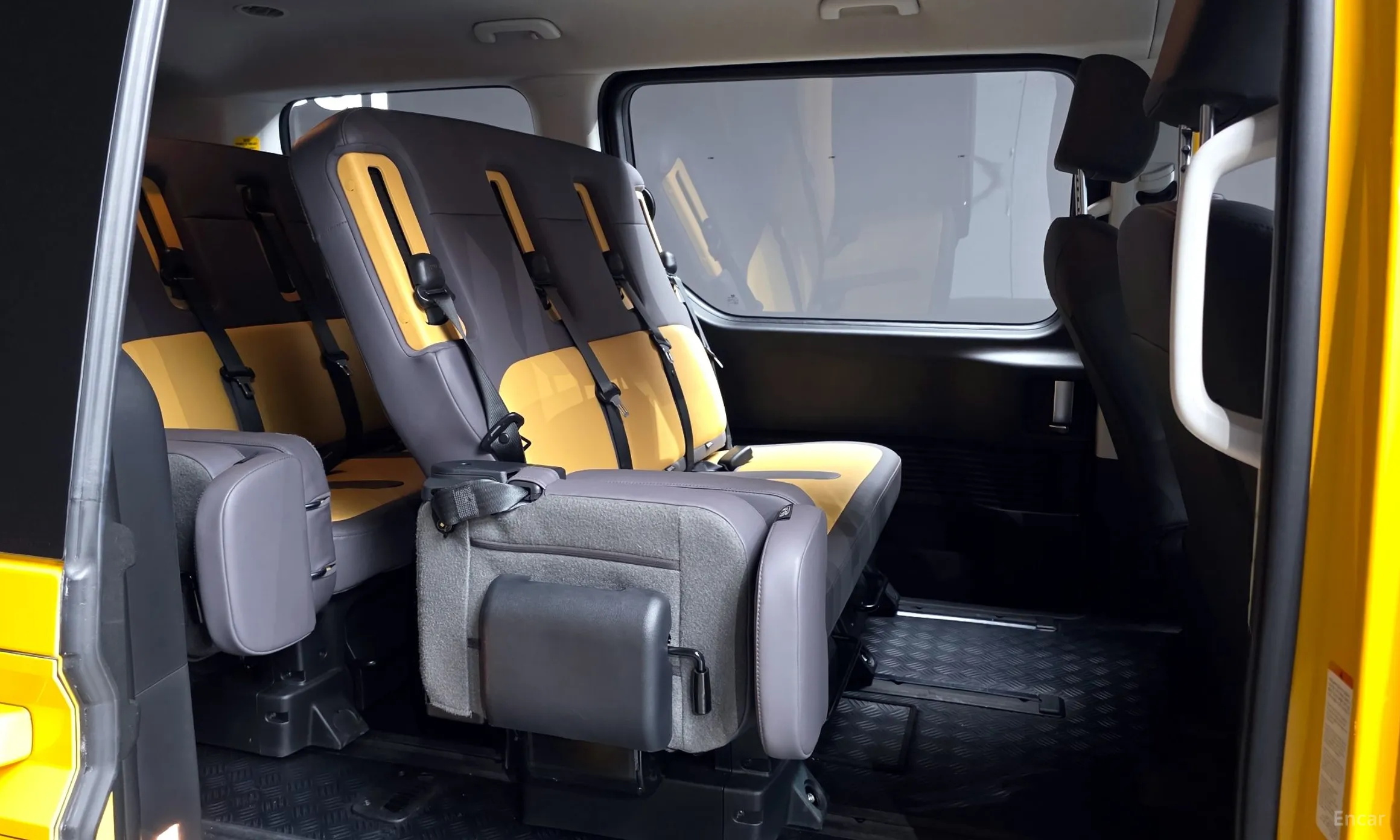 Hyundai Staria превью 12