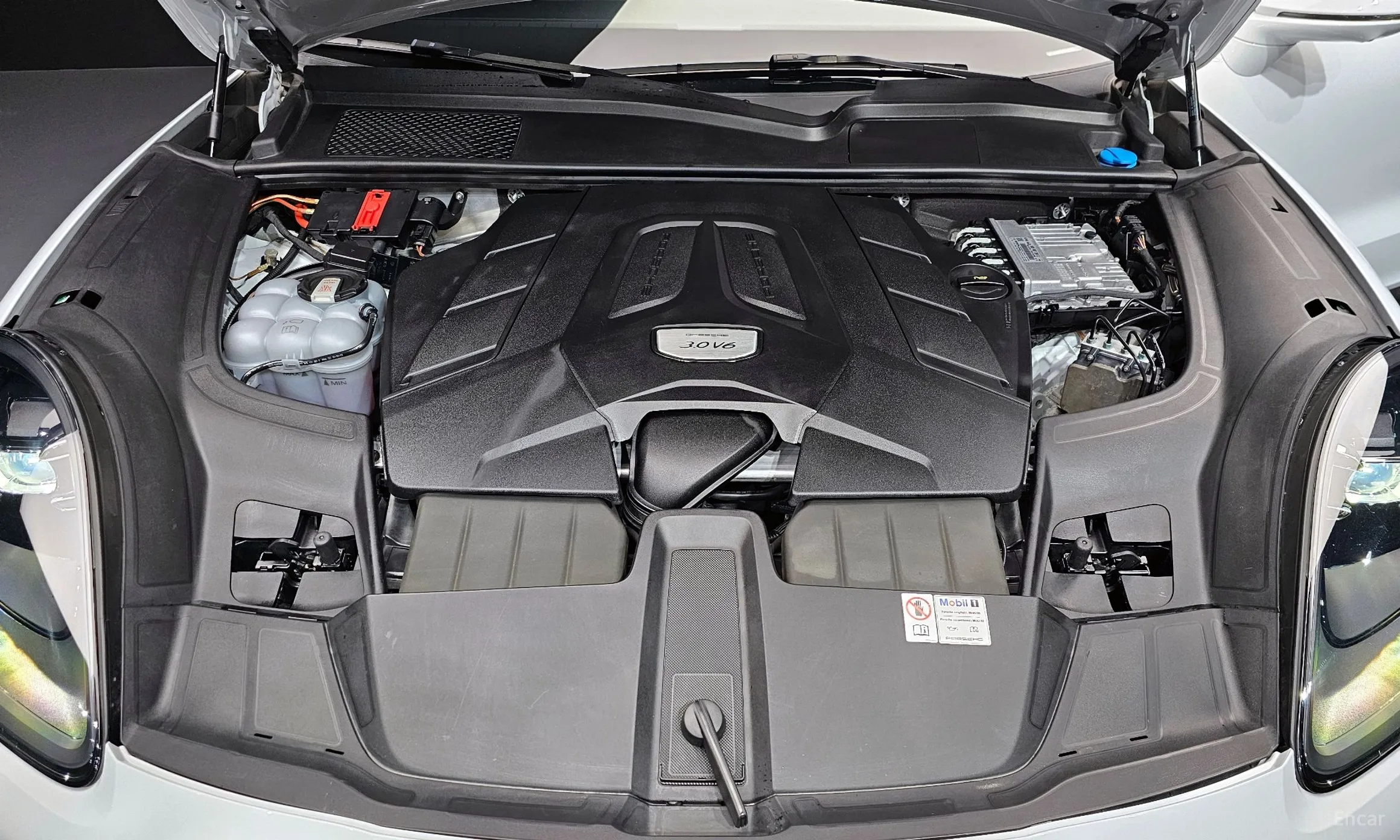 Porsche Cayenne (PO536) превью 6
