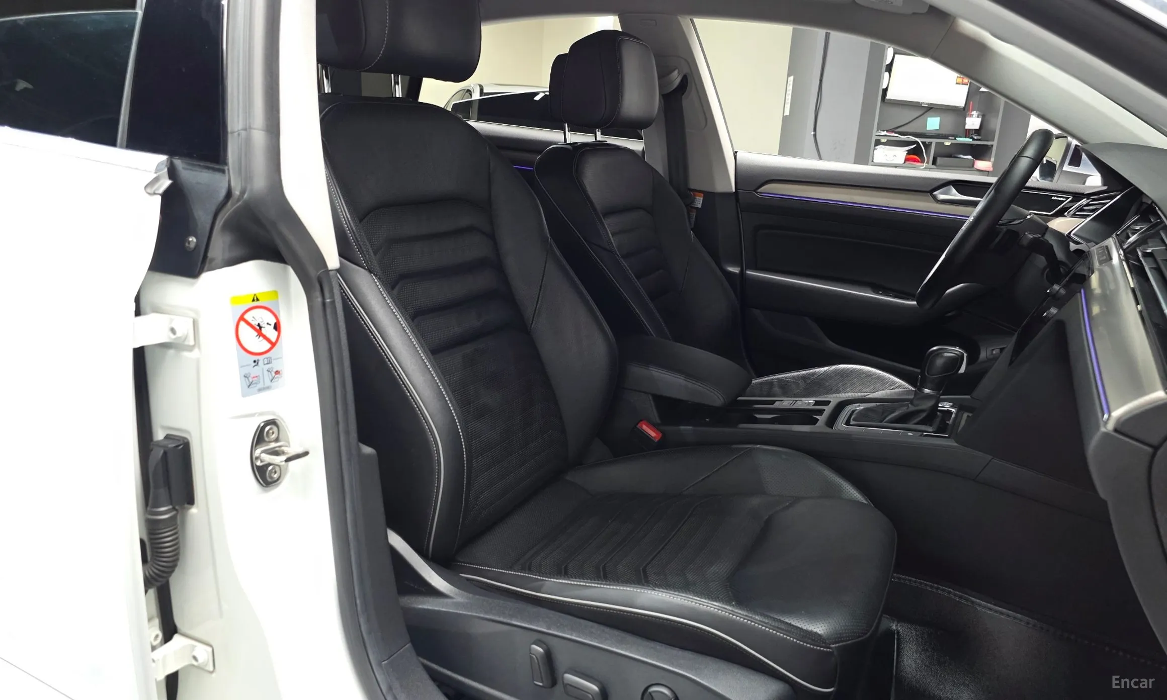 Volkswagen Ateon превью 10